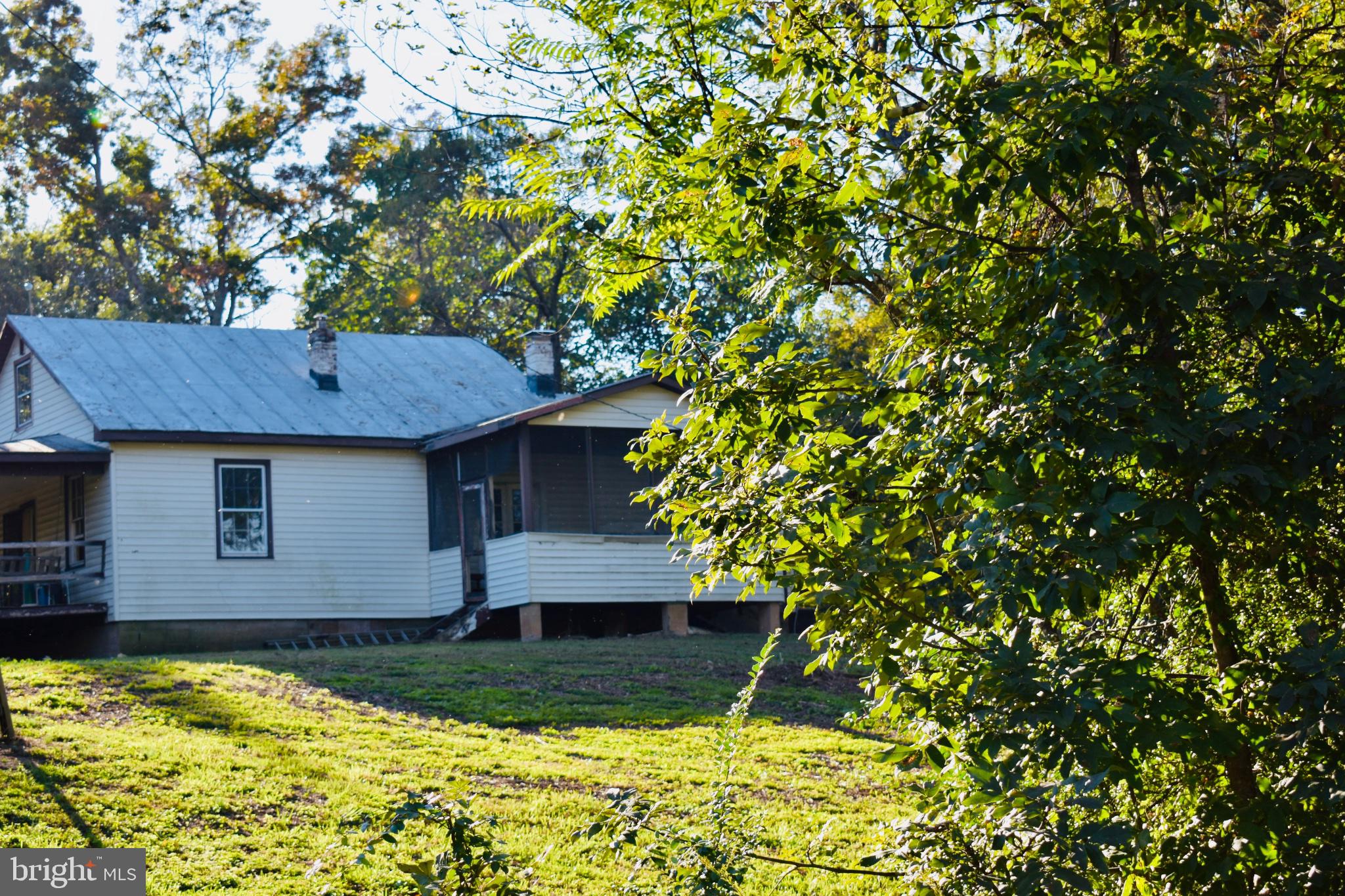 1675 WOLFTOWN-HOOD ROAD