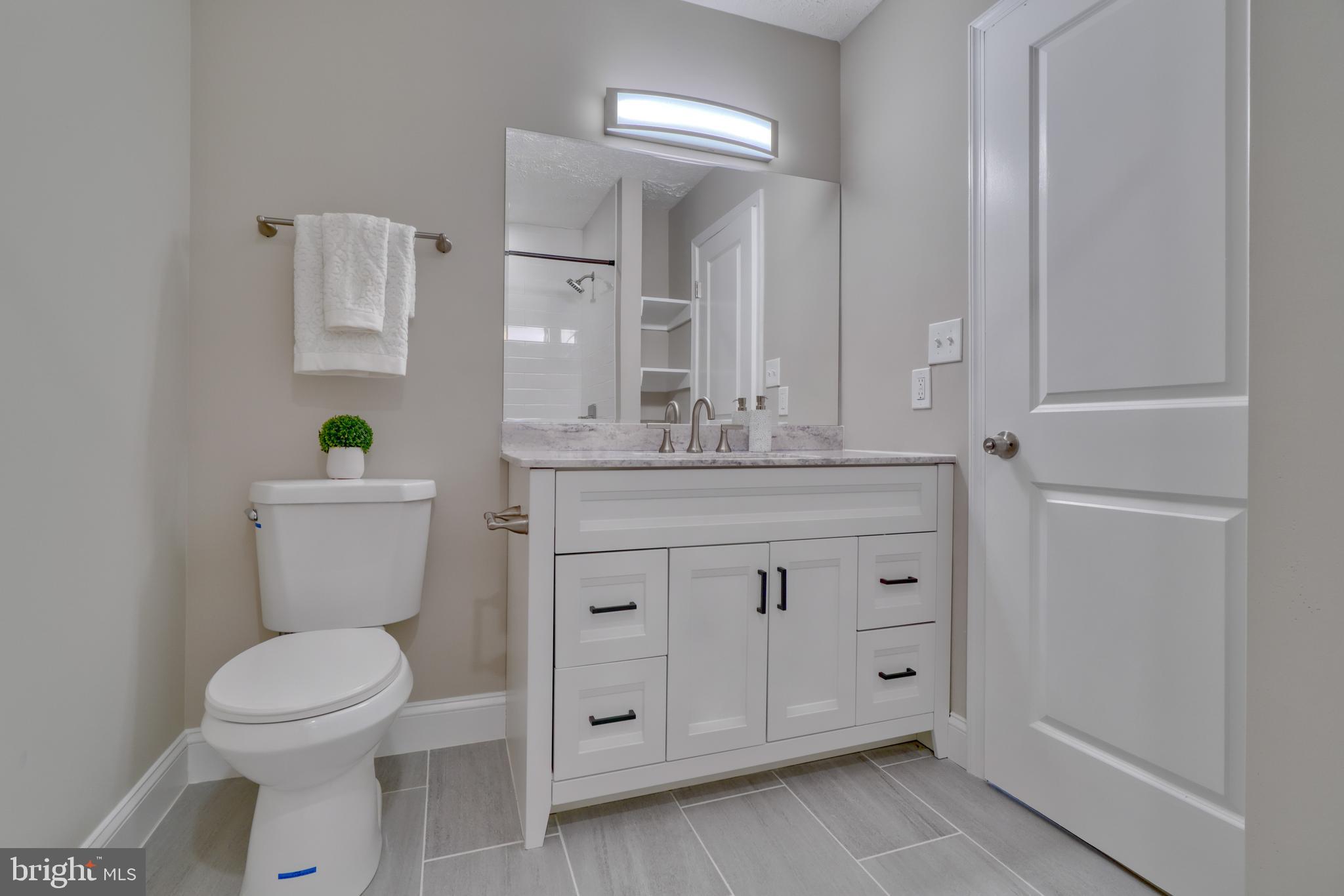 CHESTNUT HILL COVE - Residential