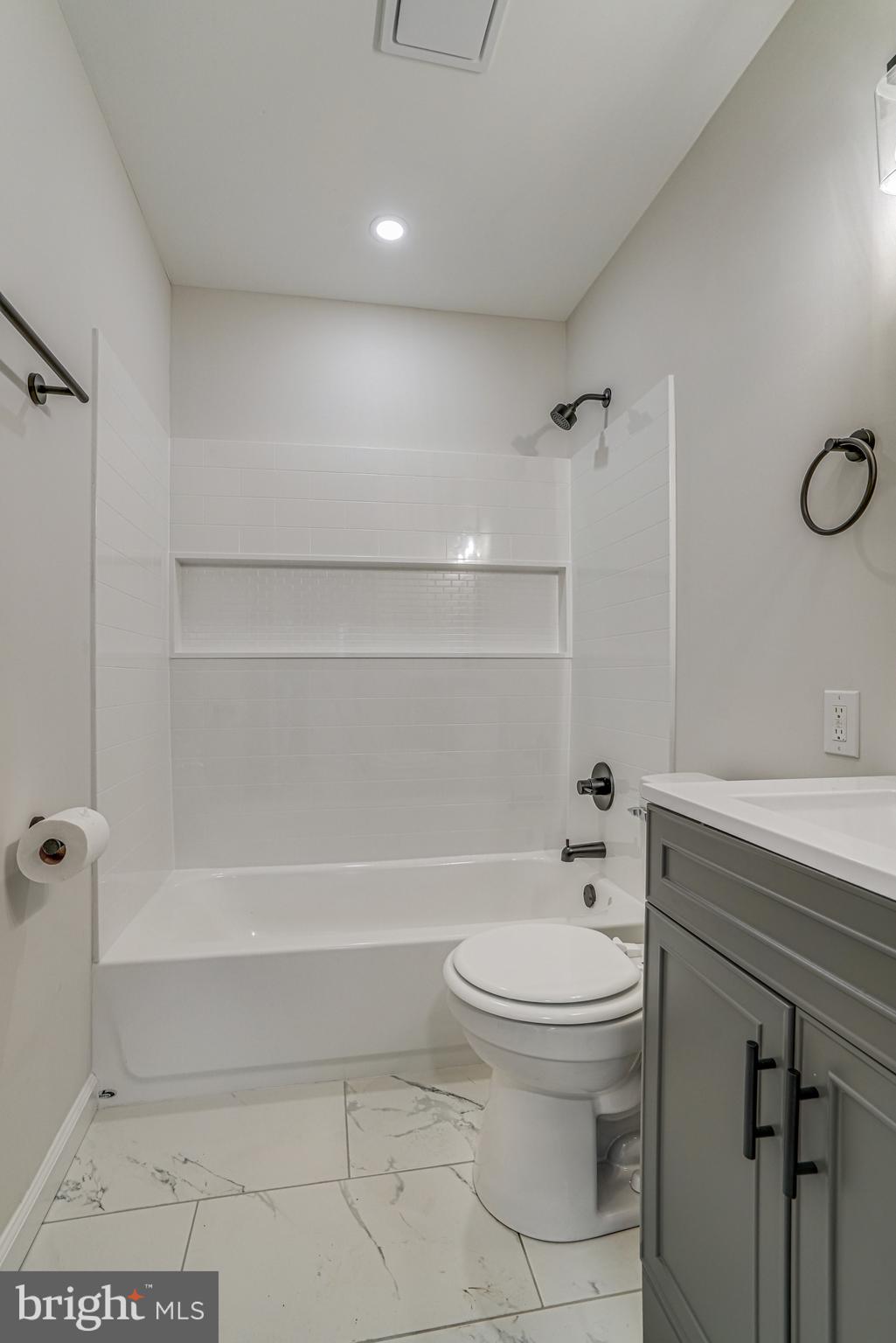 FAIRFIELD - Residential