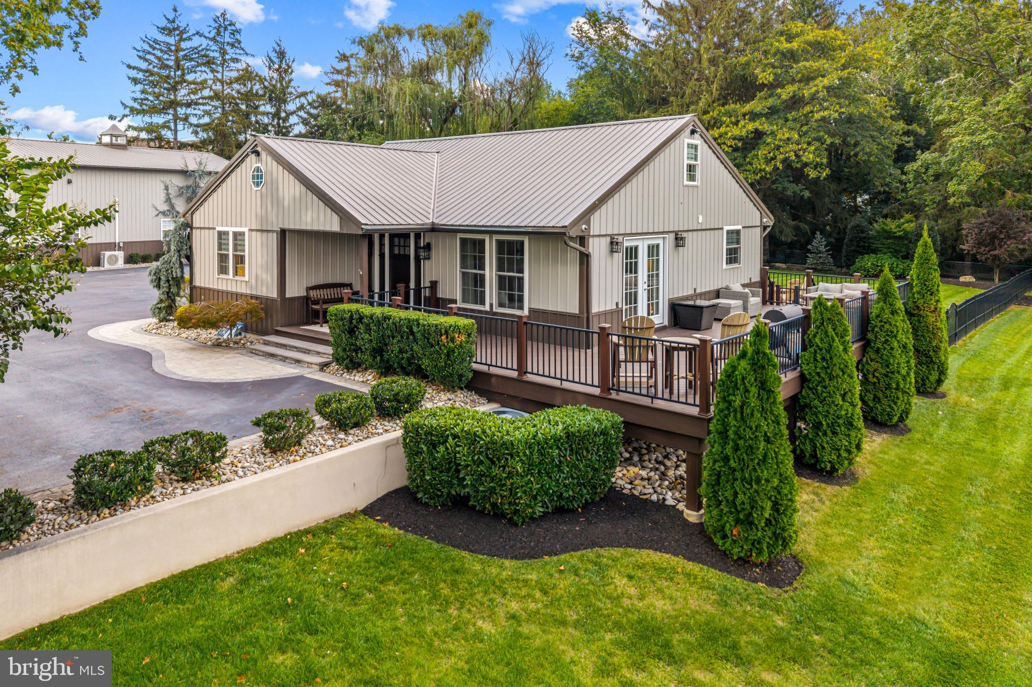 64 TILDEN