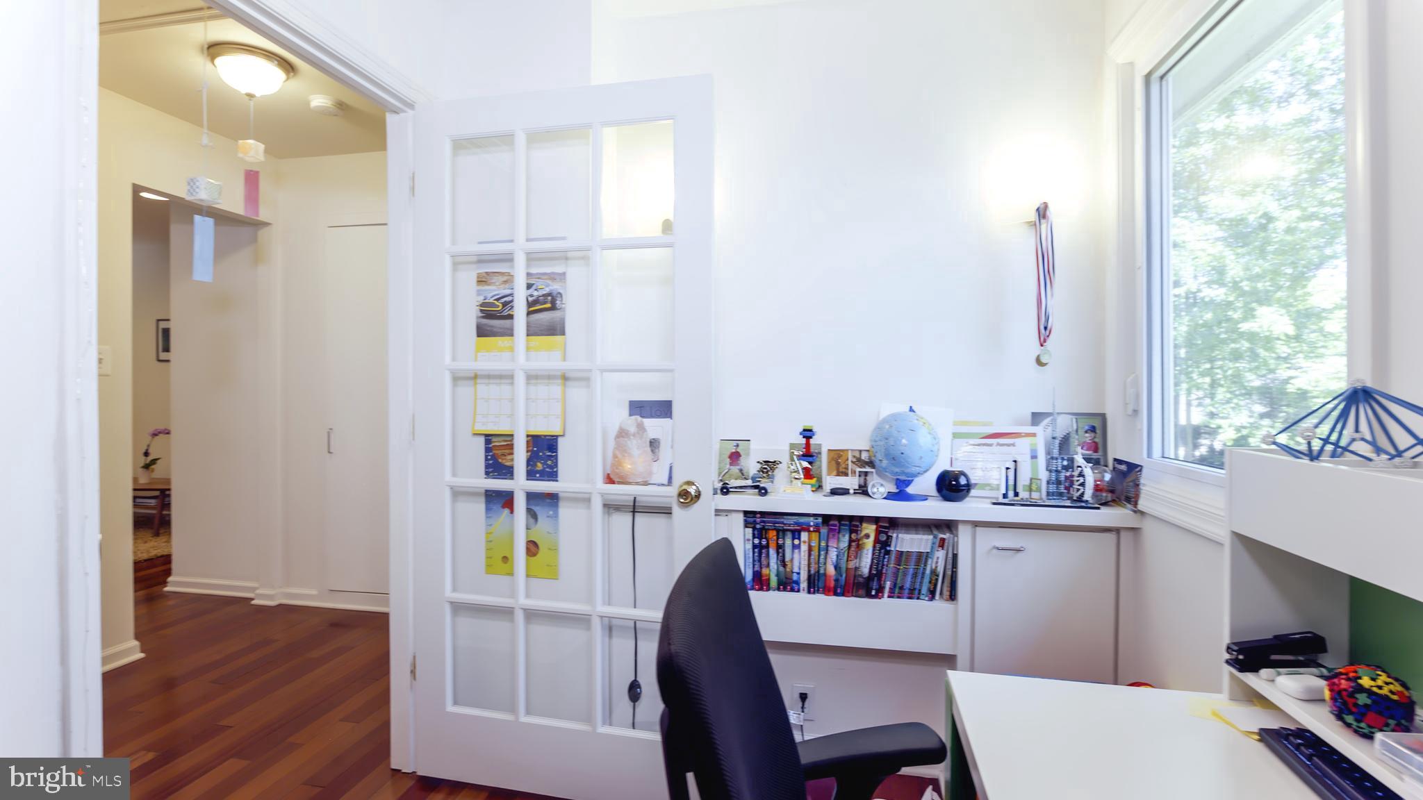 BRADLEY PARK - Residential Lease