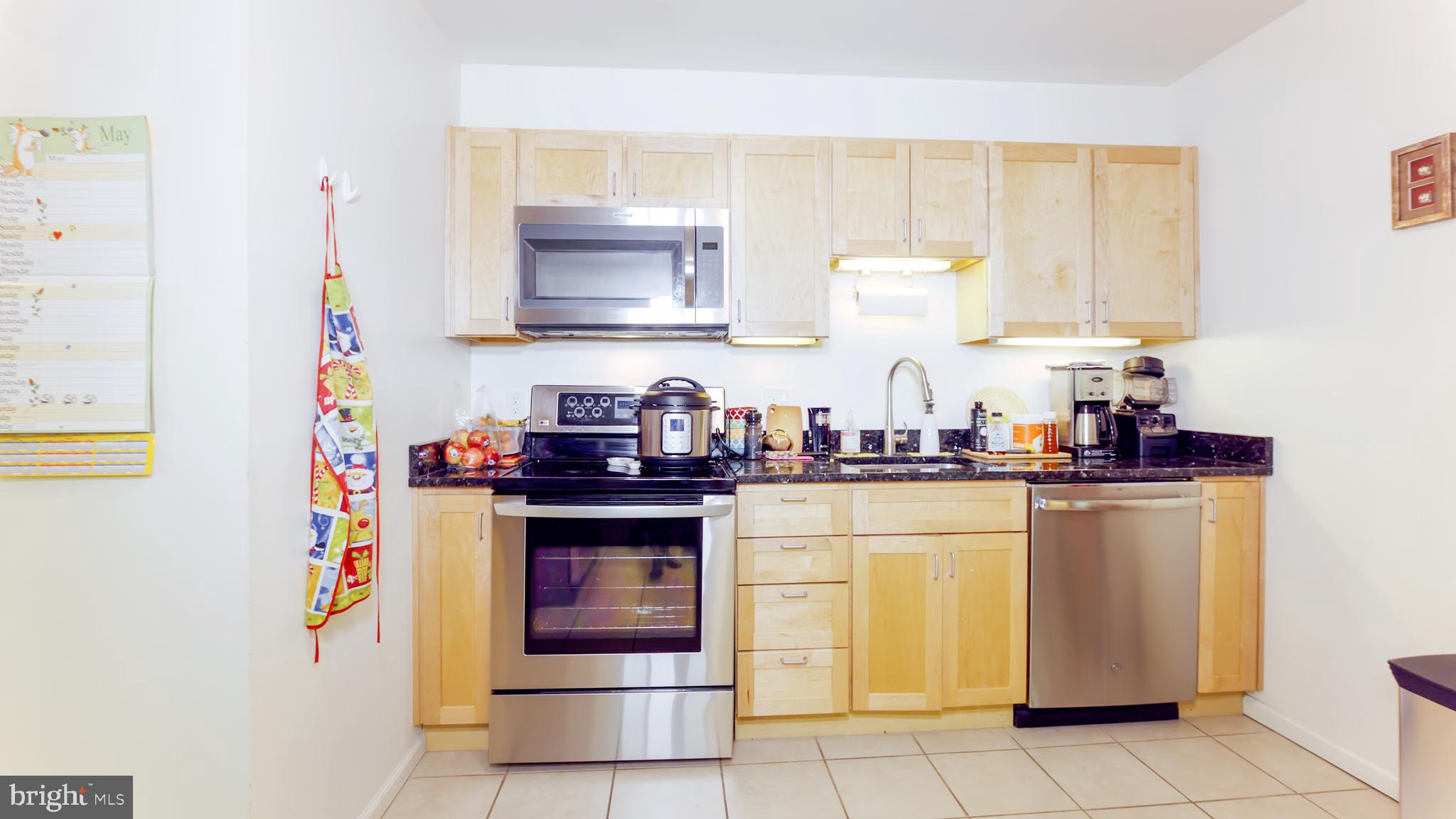 BRADLEY PARK - Residential Lease