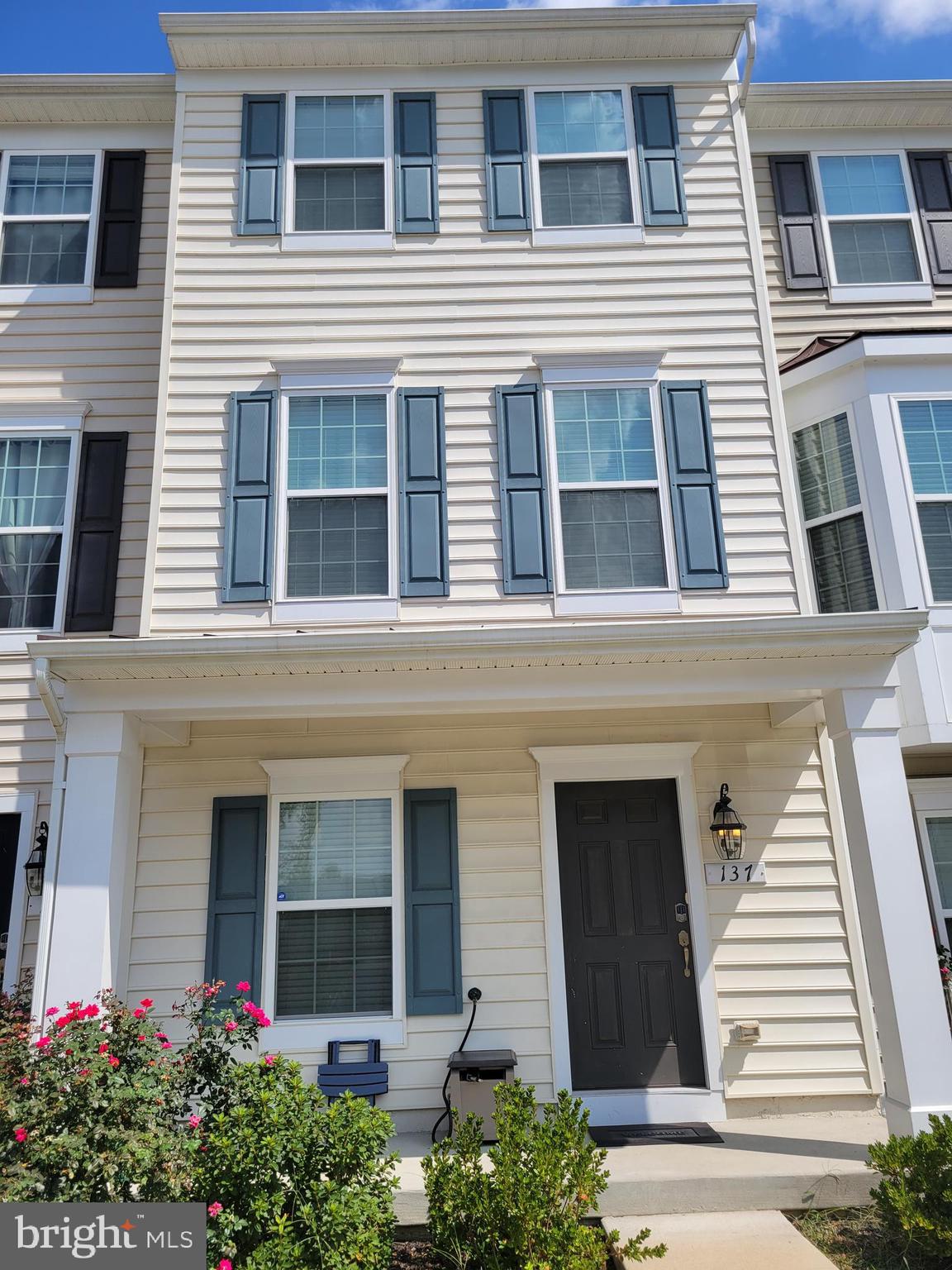 RAPPAHANNOCK LANDING - Residential Lease