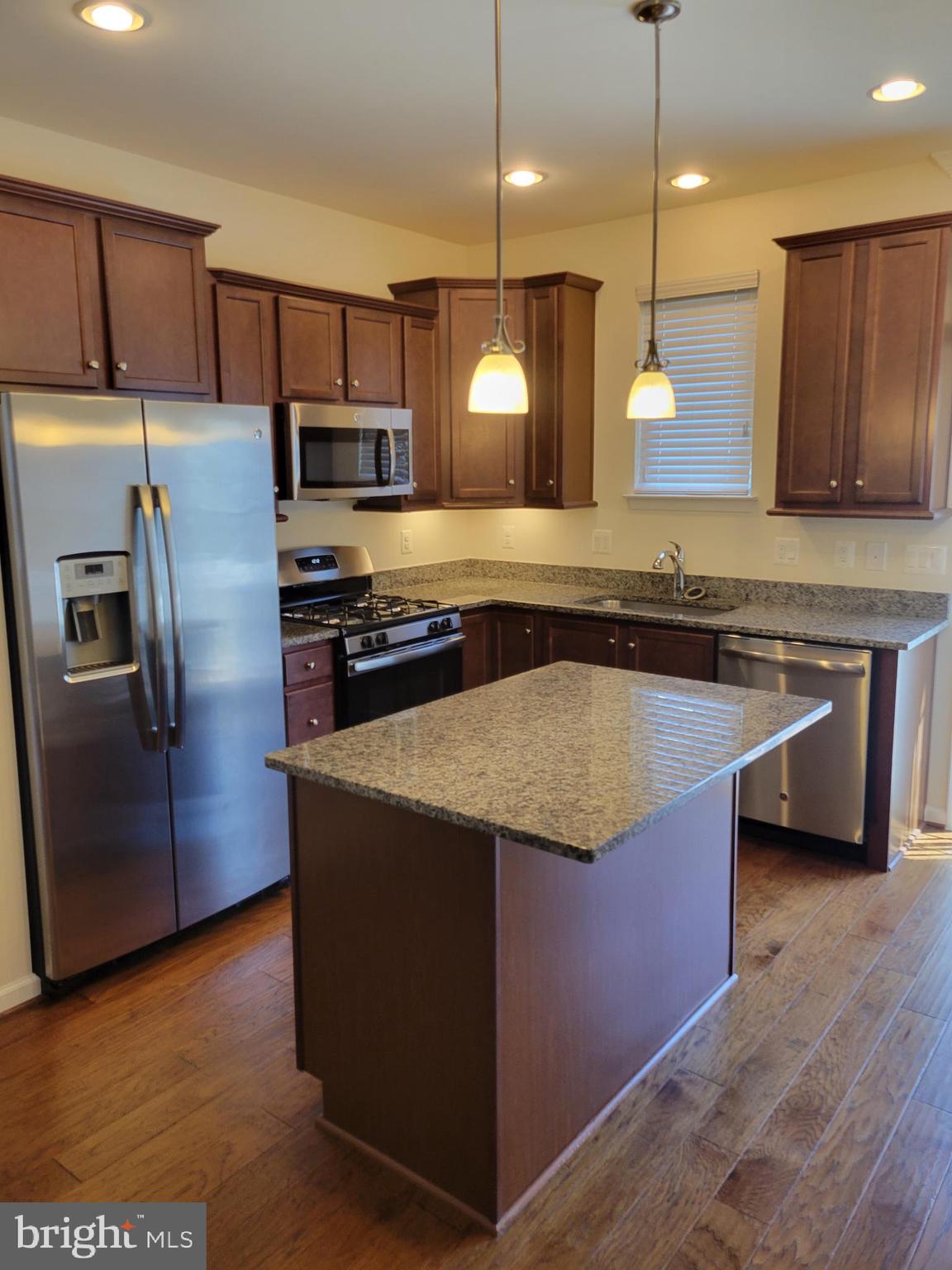 RAPPAHANNOCK LANDING - Residential Lease