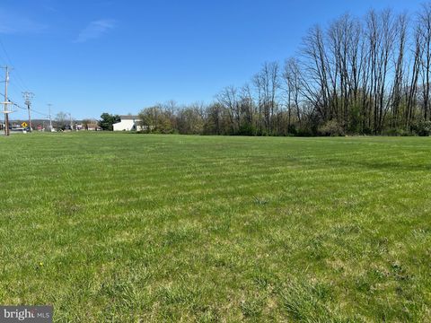 Vacant Land For Sale - LOT 3 Ben Franklin Highway<br/> DOUGLASSVILLE, PA 19518