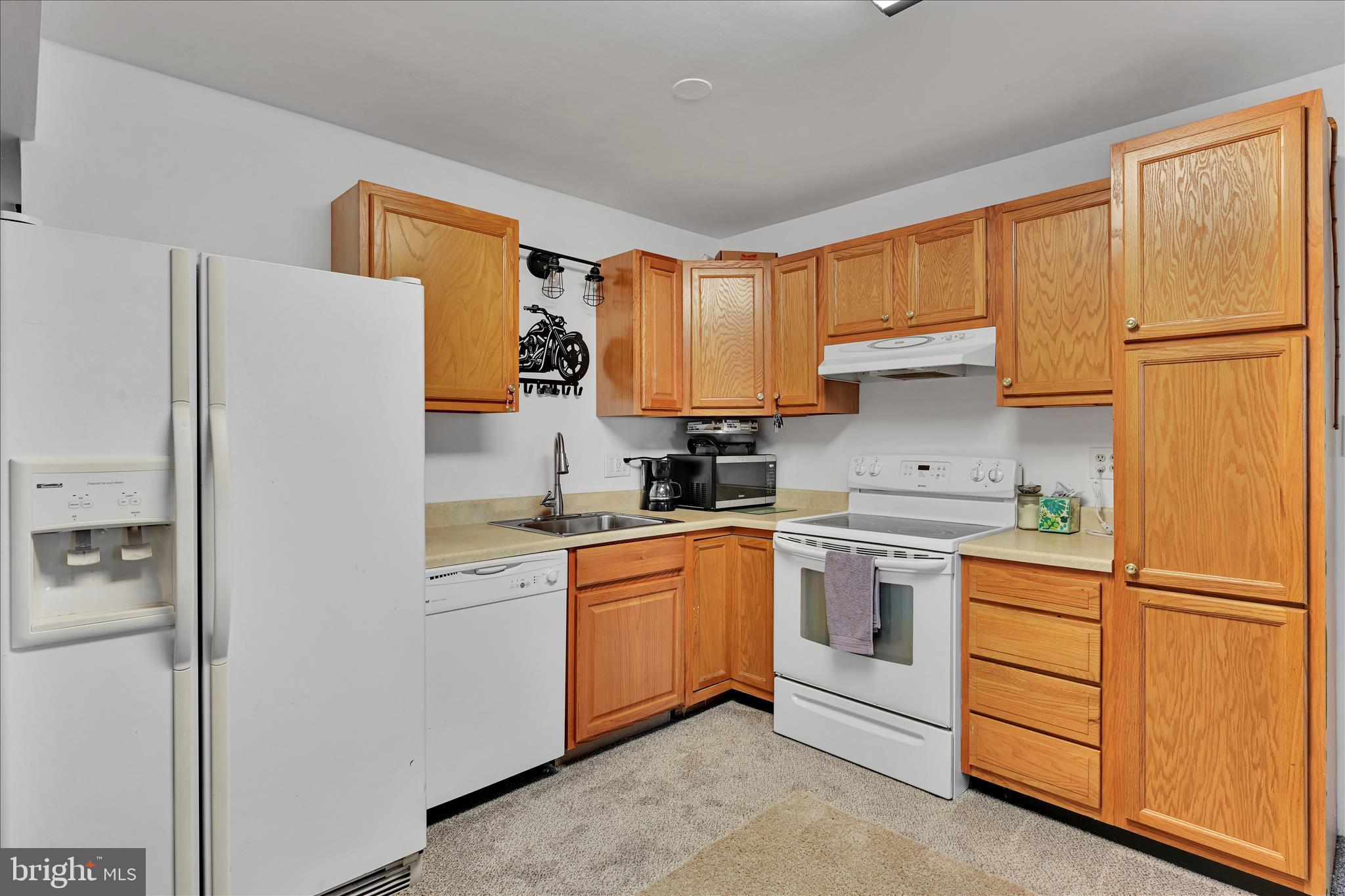 LINCOLN GARDENS - Residential