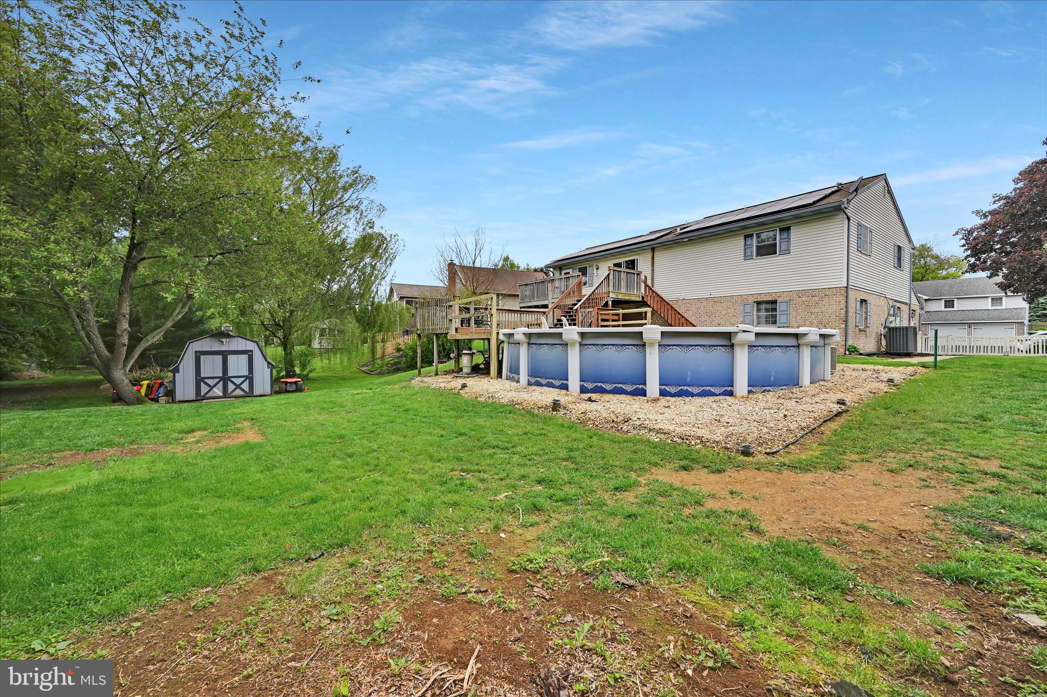 LINCOLN GARDENS - Residential
