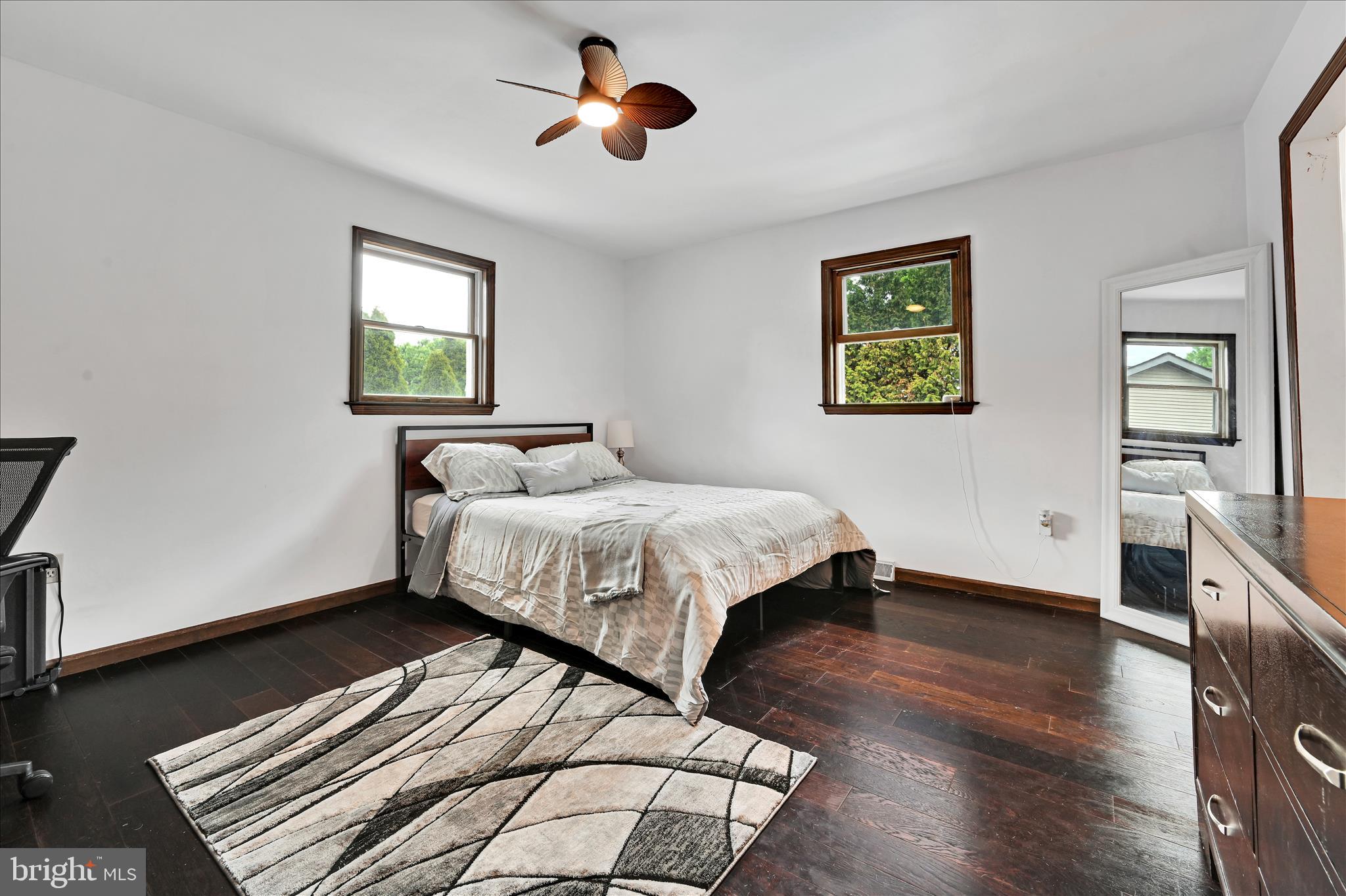LINCOLN GARDENS - Residential