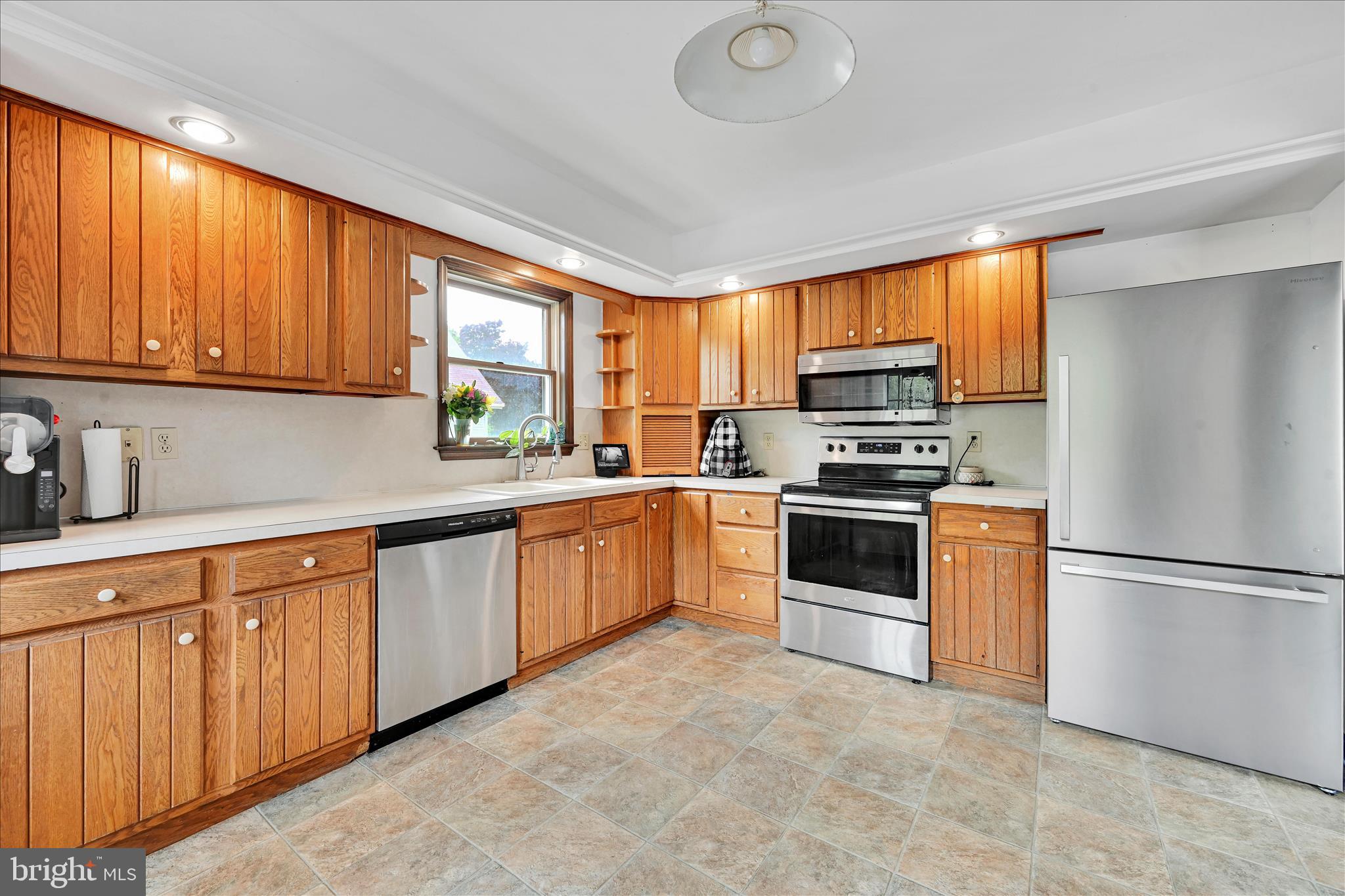 LINCOLN GARDENS - Residential
