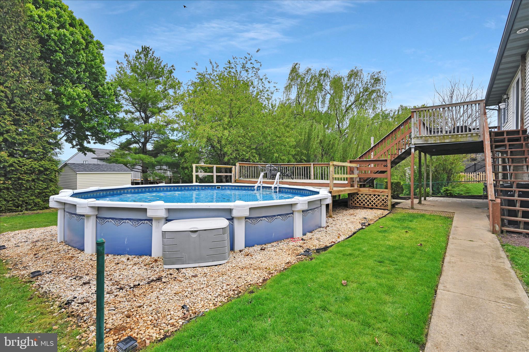 LINCOLN GARDENS - Residential