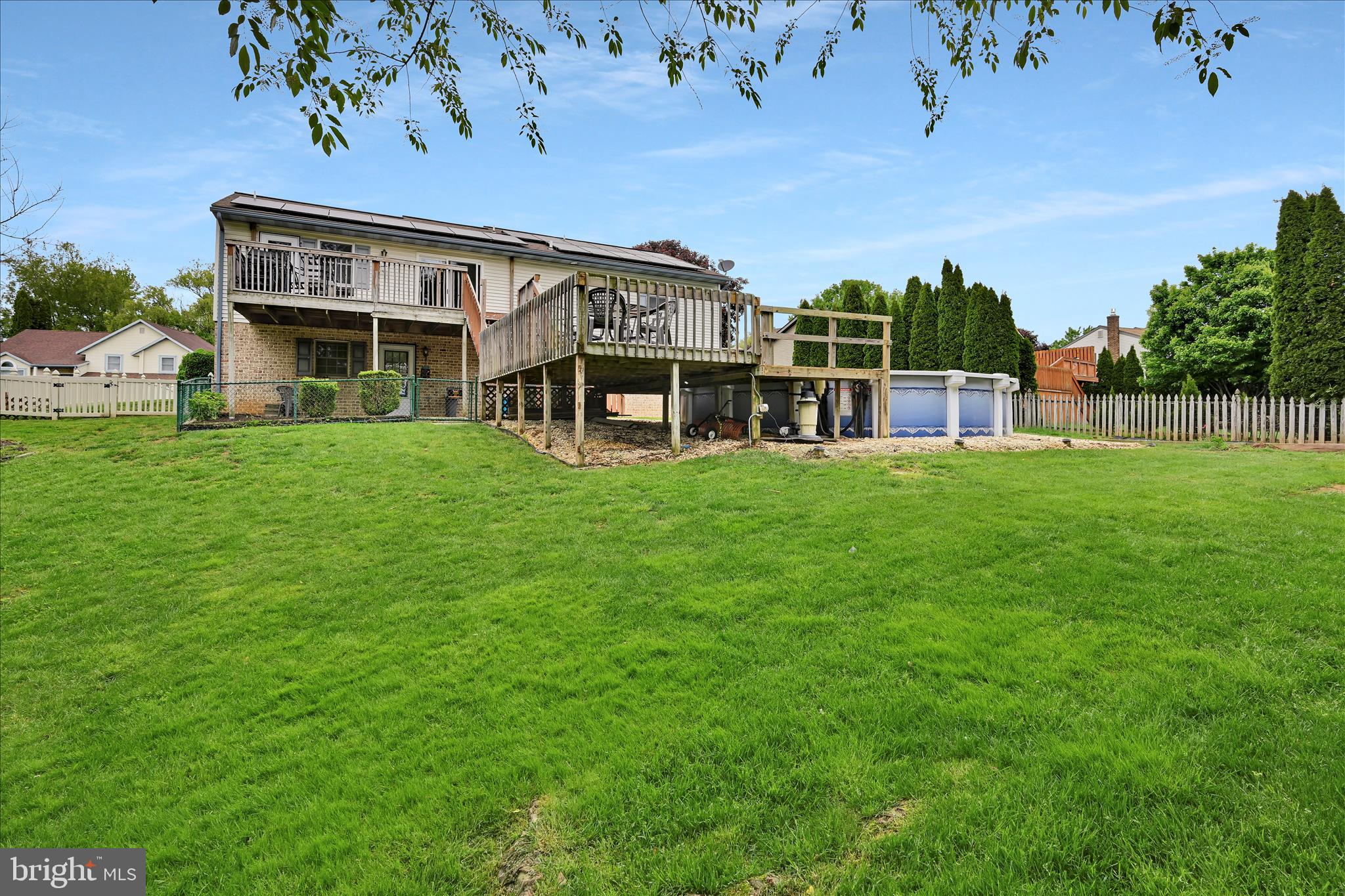 LINCOLN GARDENS - Residential