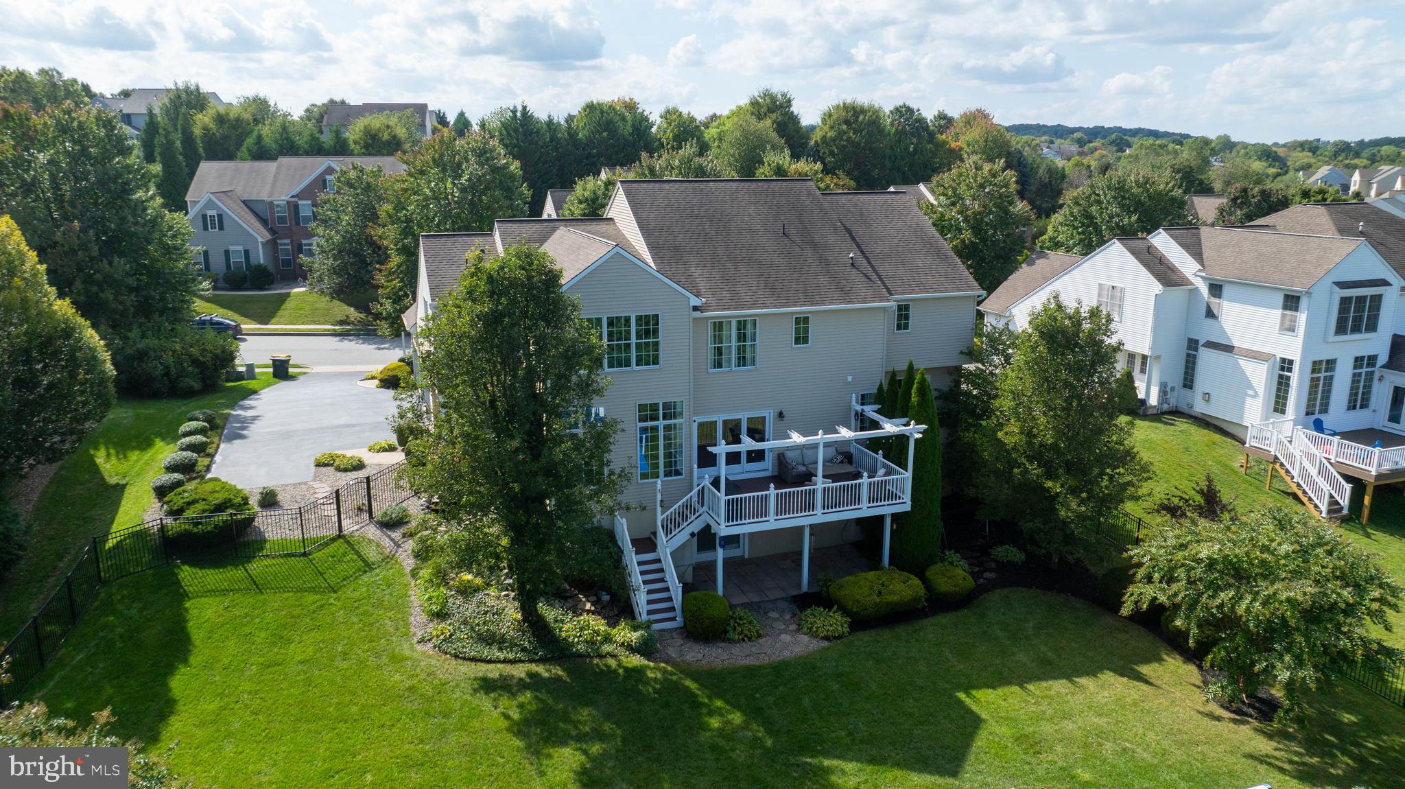 SPRINGWOOD - Residential