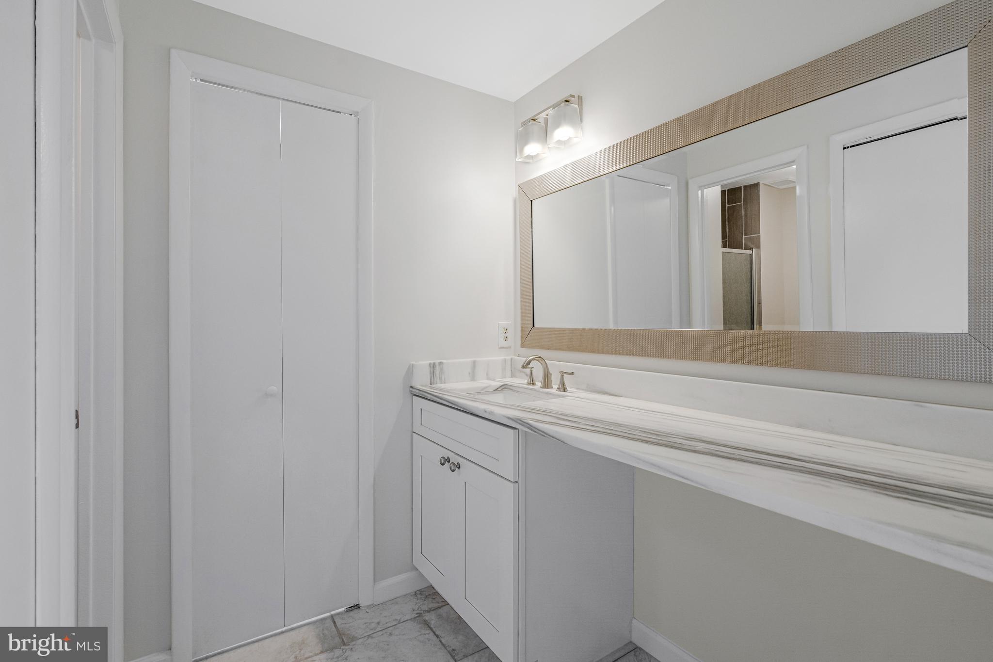 SUGARLAND RUN - Residential