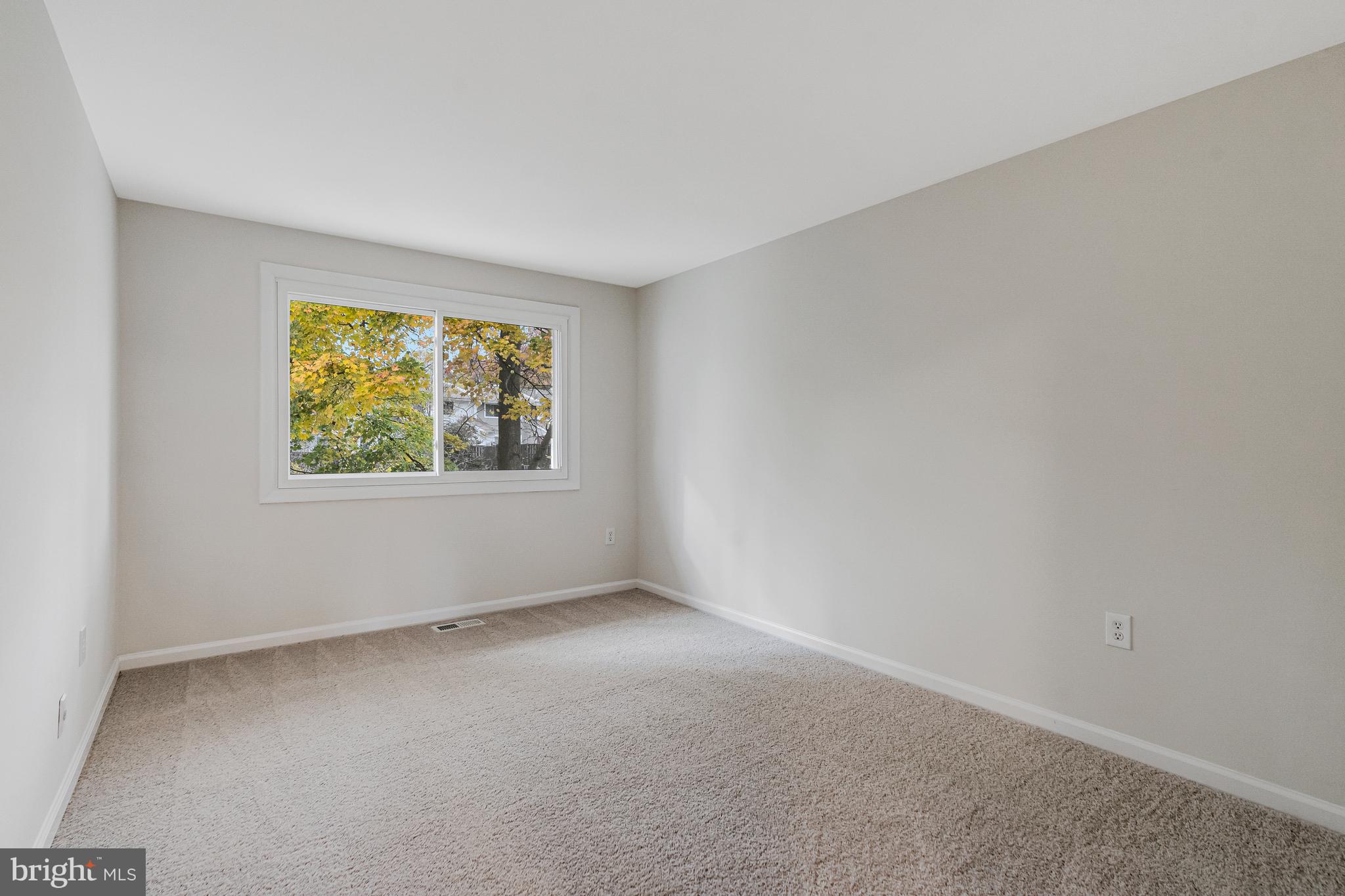 SUGARLAND RUN - Residential