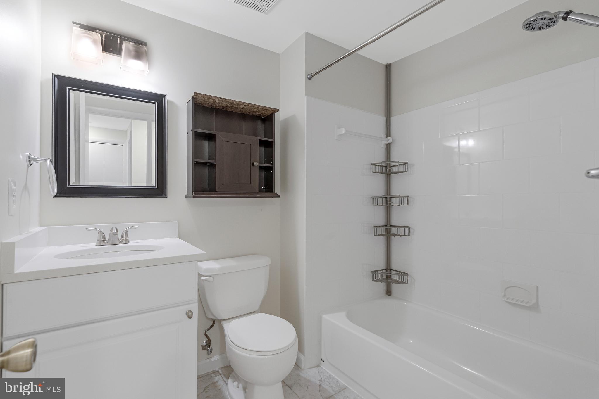 SUGARLAND RUN - Residential