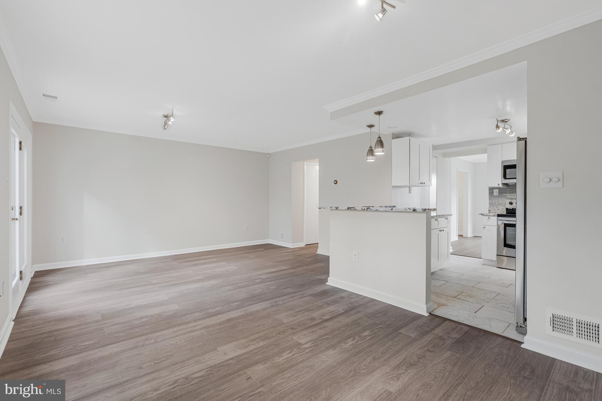 SUGARLAND RUN - Residential