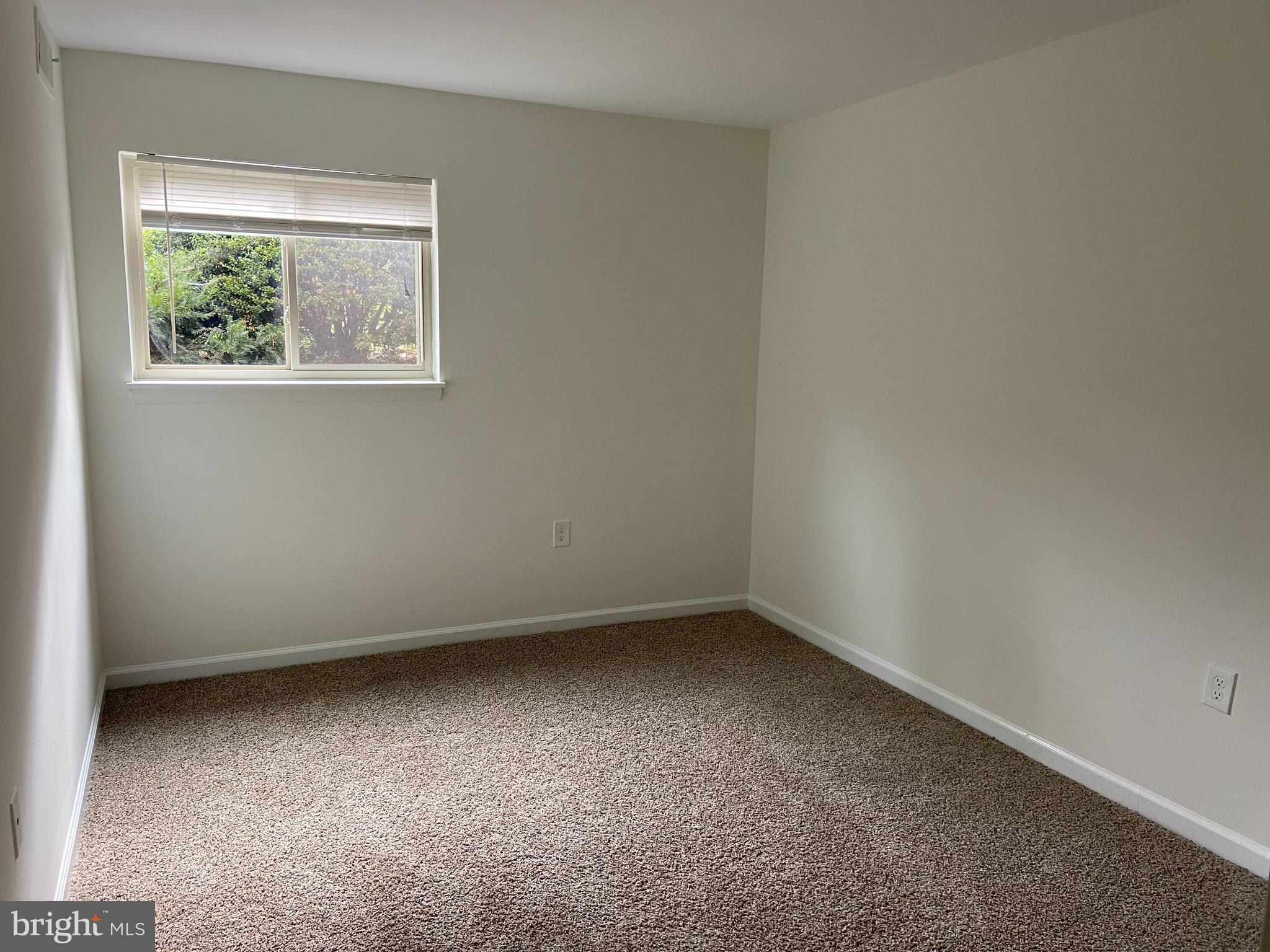 NORMANDIE ON THE LAKE II - Residential