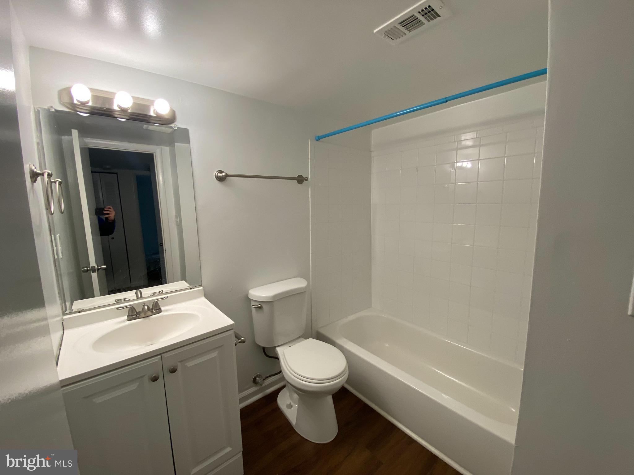 NORMANDIE ON THE LAKE II - Residential