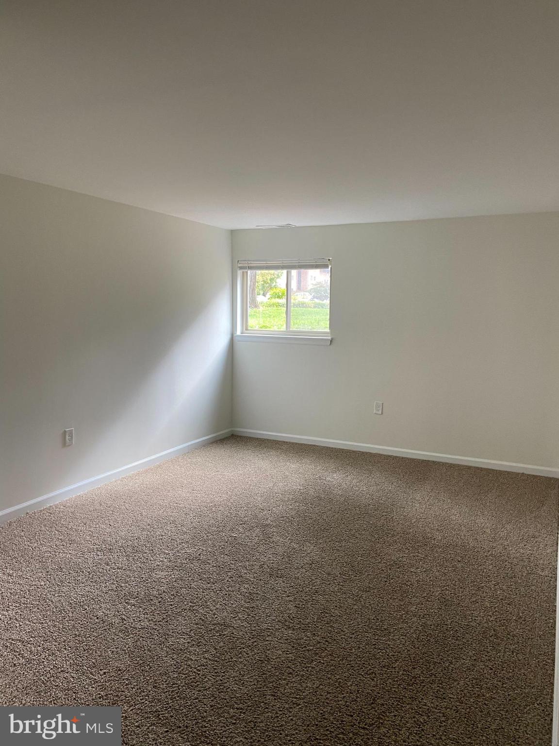 NORMANDIE ON THE LAKE II - Residential