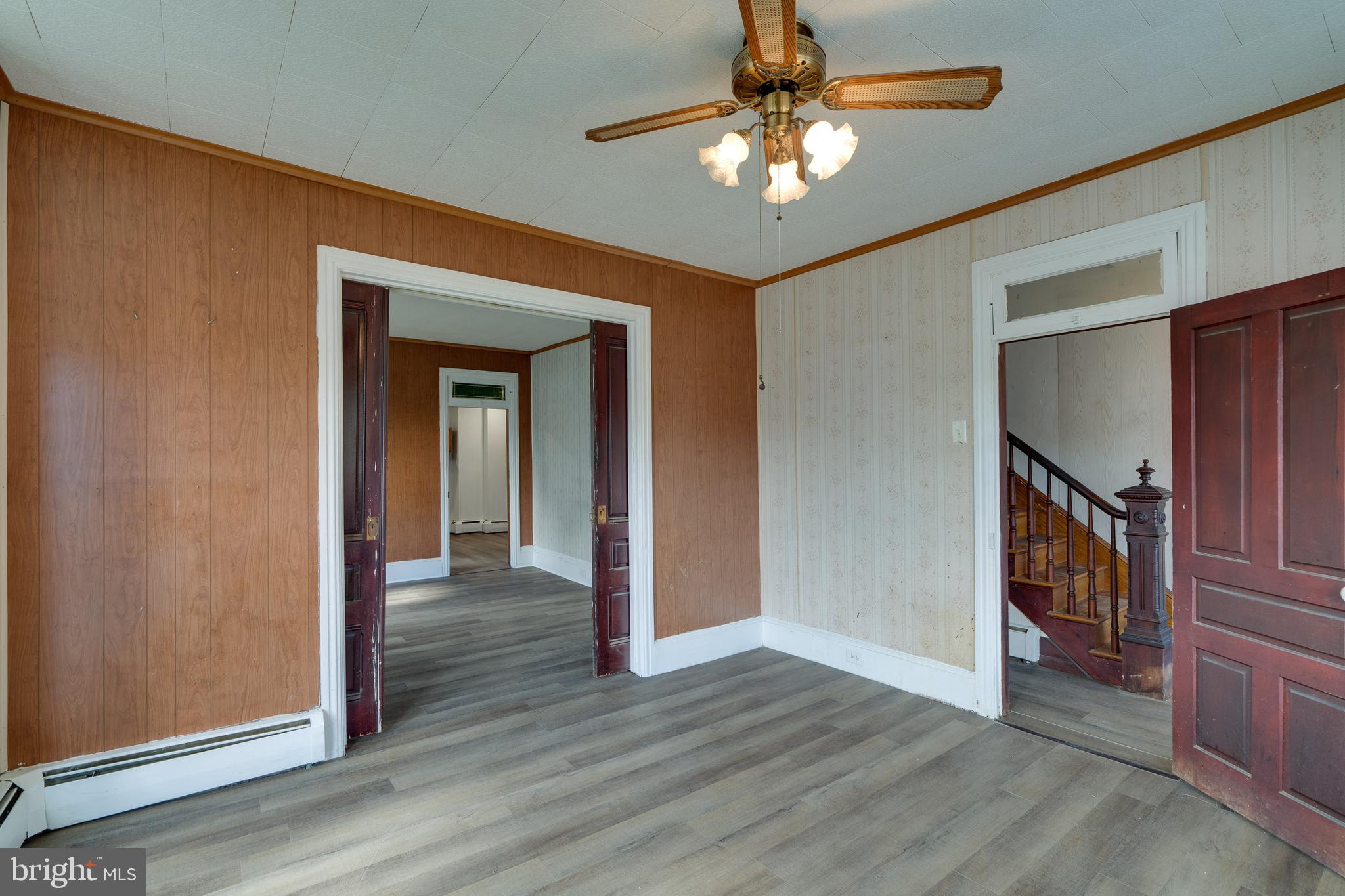 WILLIAMSTOWN - Residential