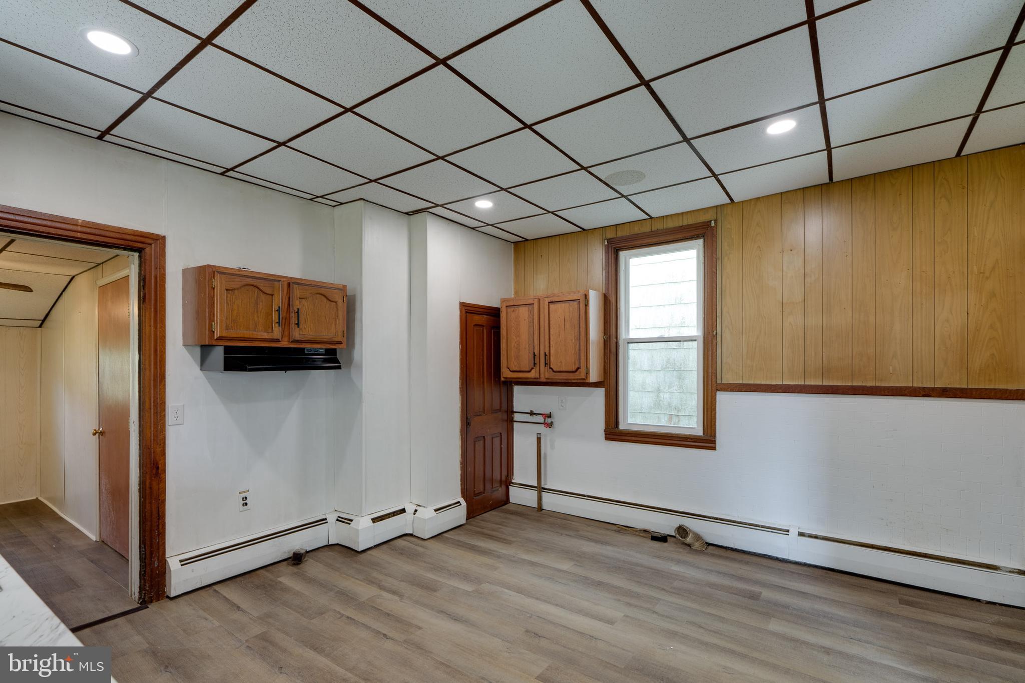 WILLIAMSTOWN - Residential