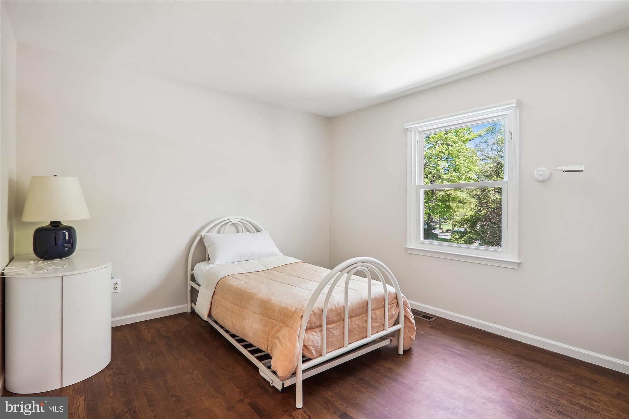 FALLSREACH - Residential