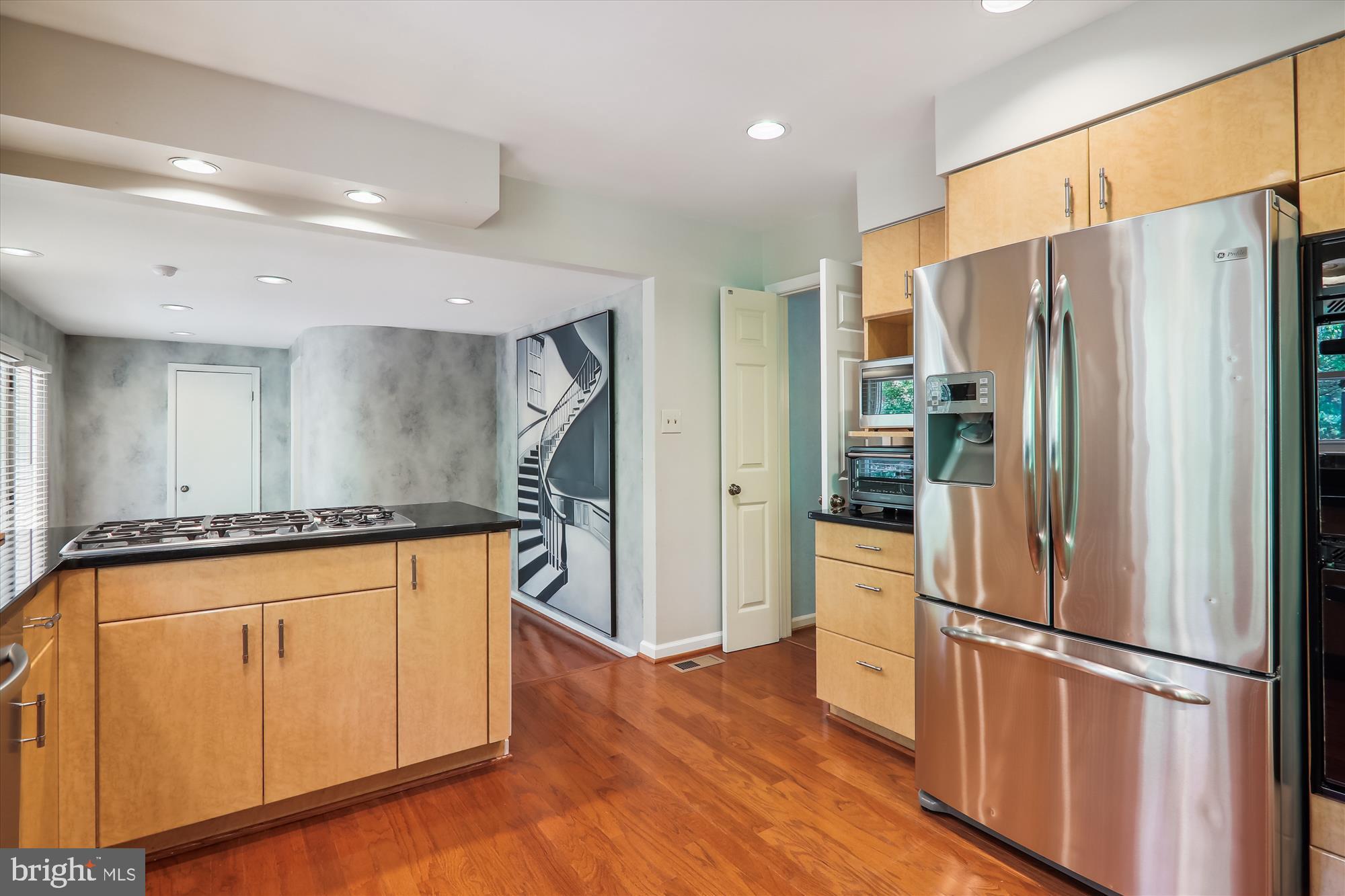 FALLSREACH - Residential