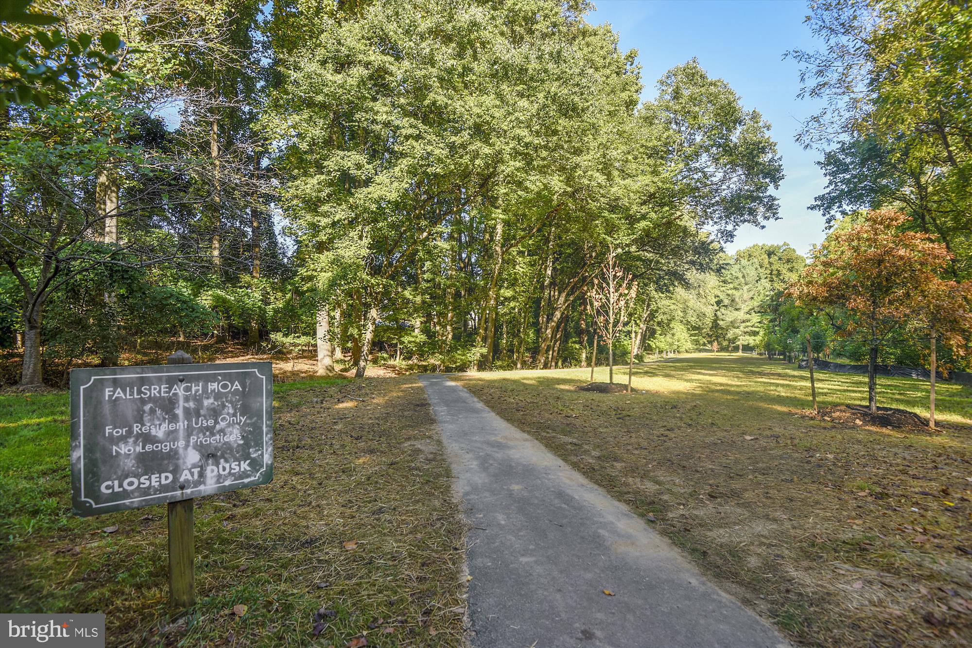 FALLSREACH - Residential