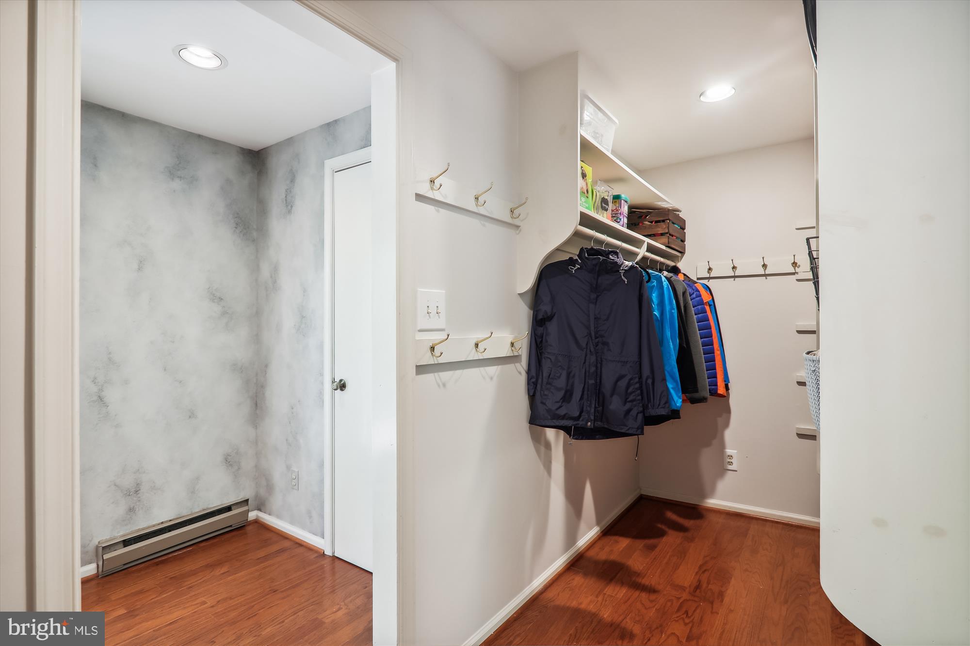 FALLSREACH - Residential