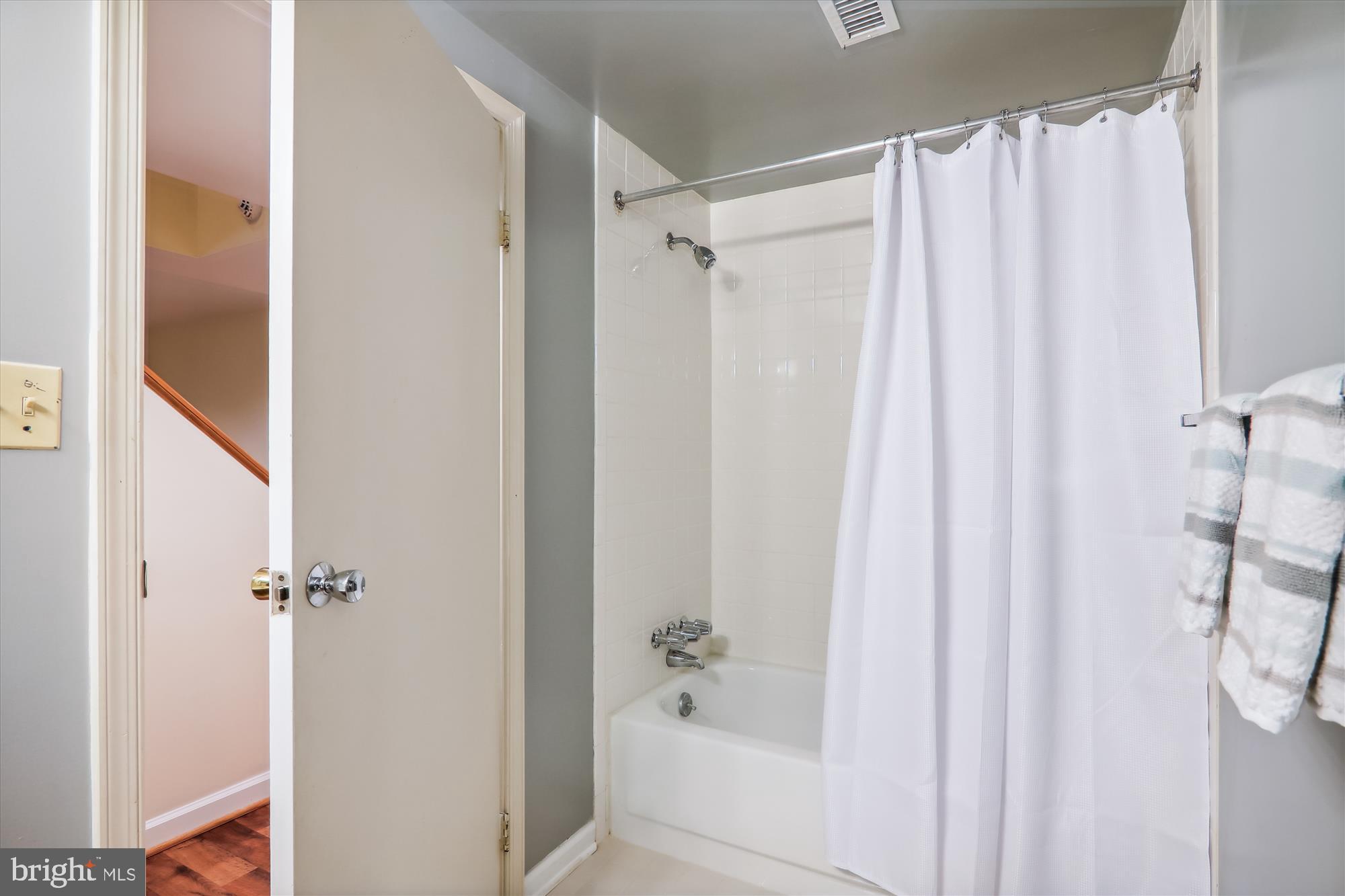 FALLSREACH - Residential