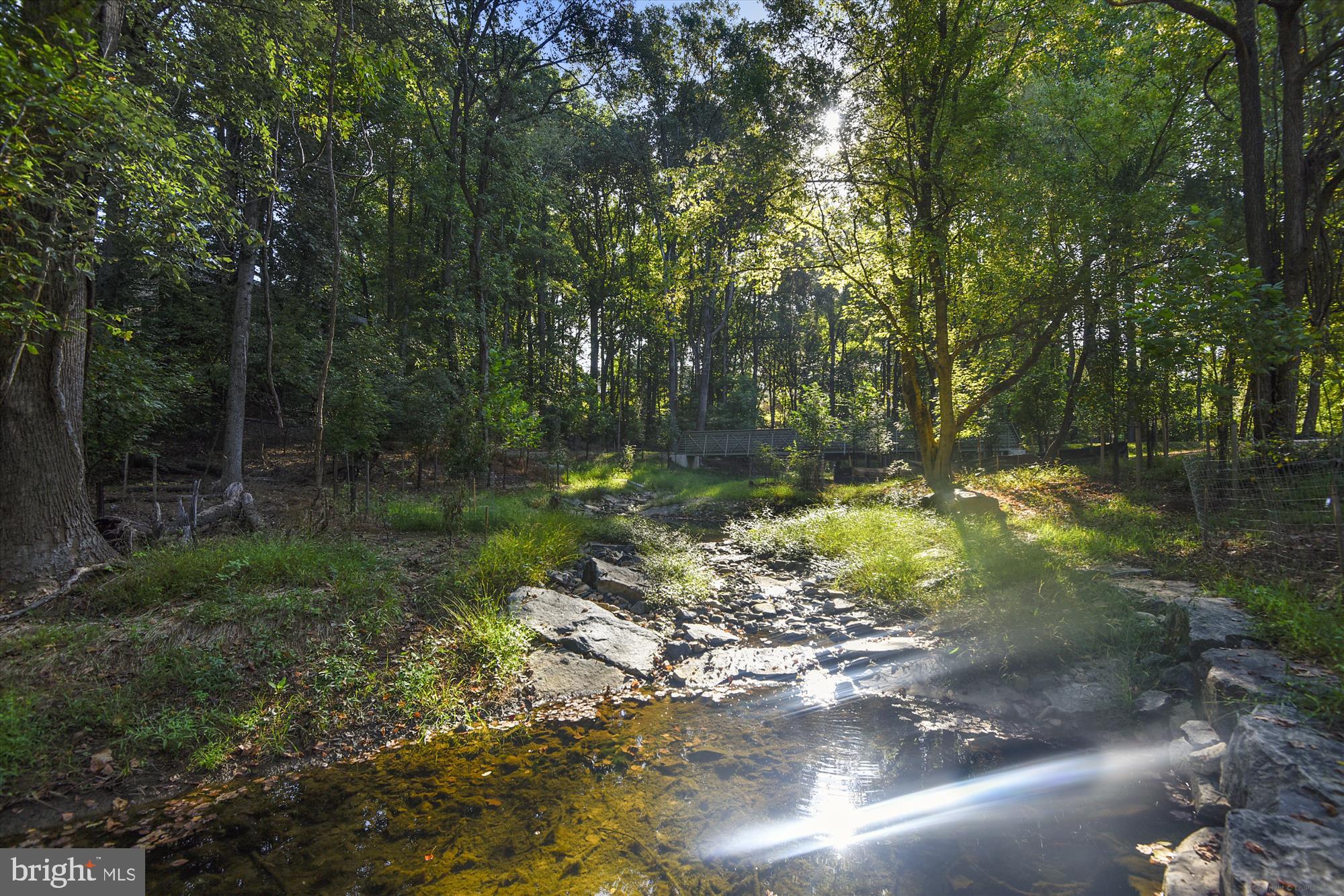 FALLSREACH - Residential