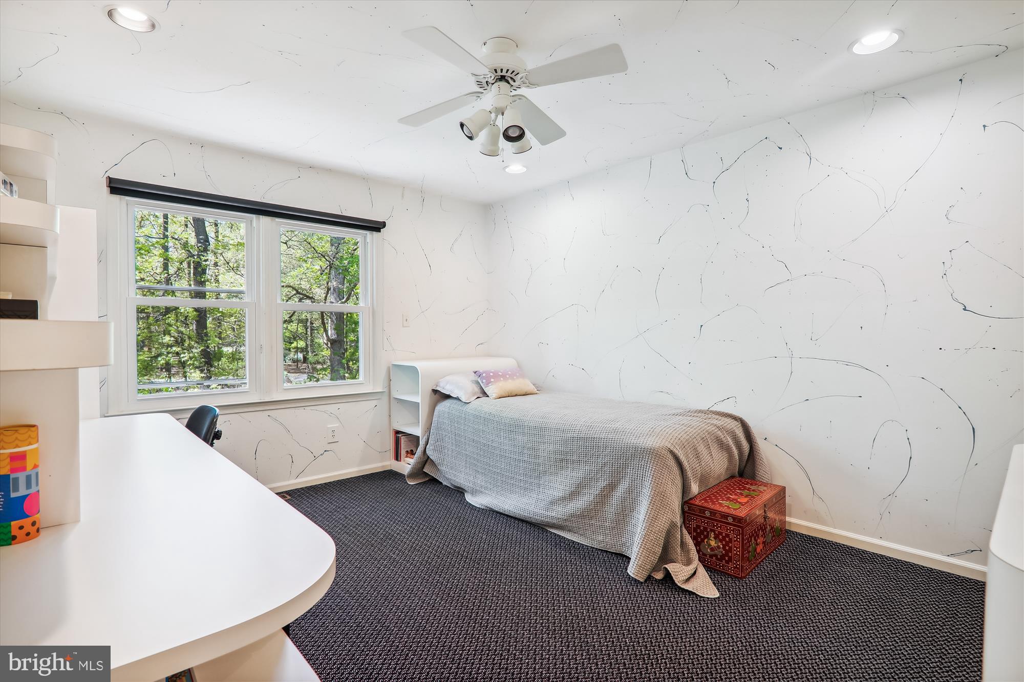 FALLSREACH - Residential