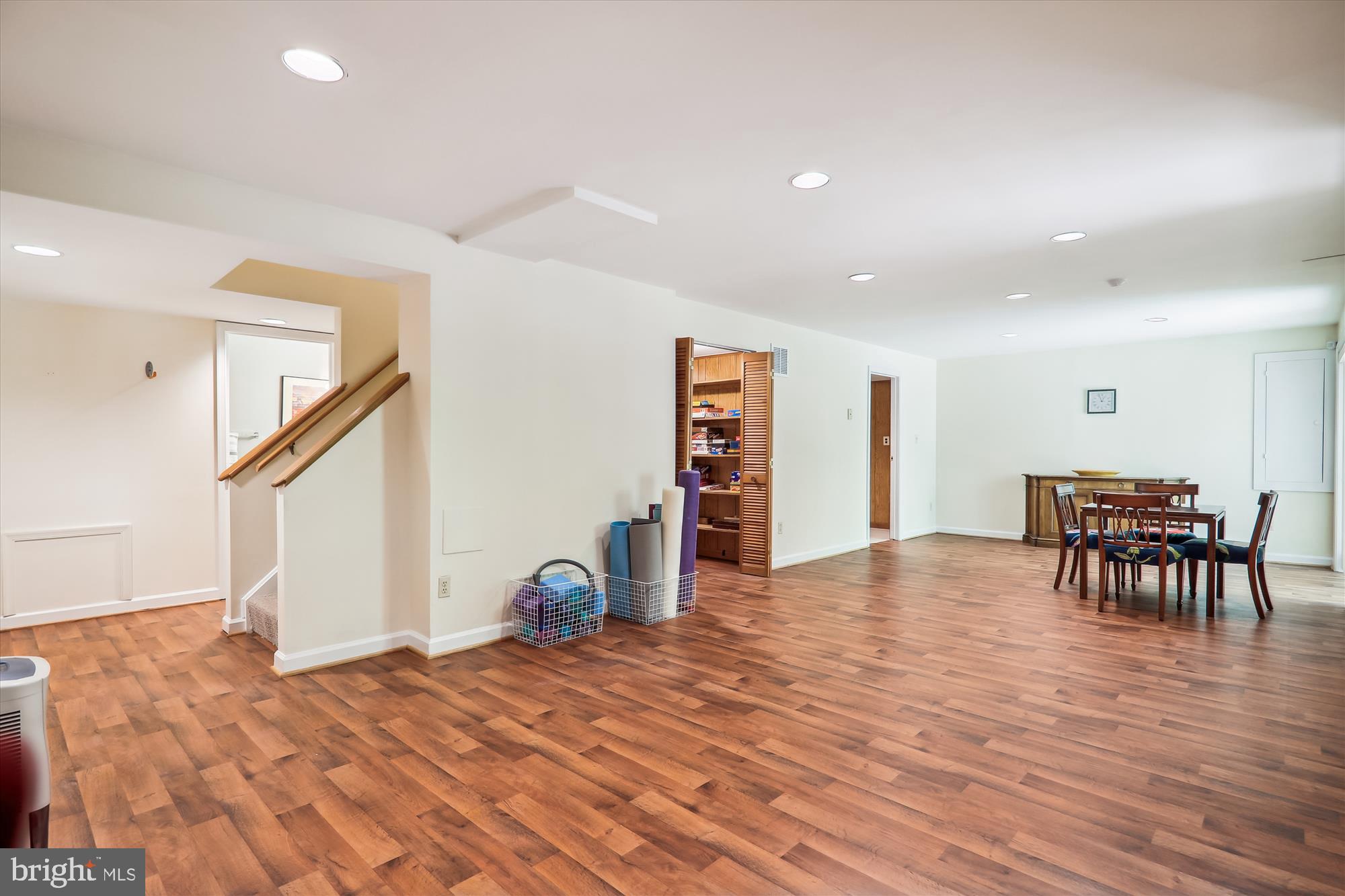 FALLSREACH - Residential