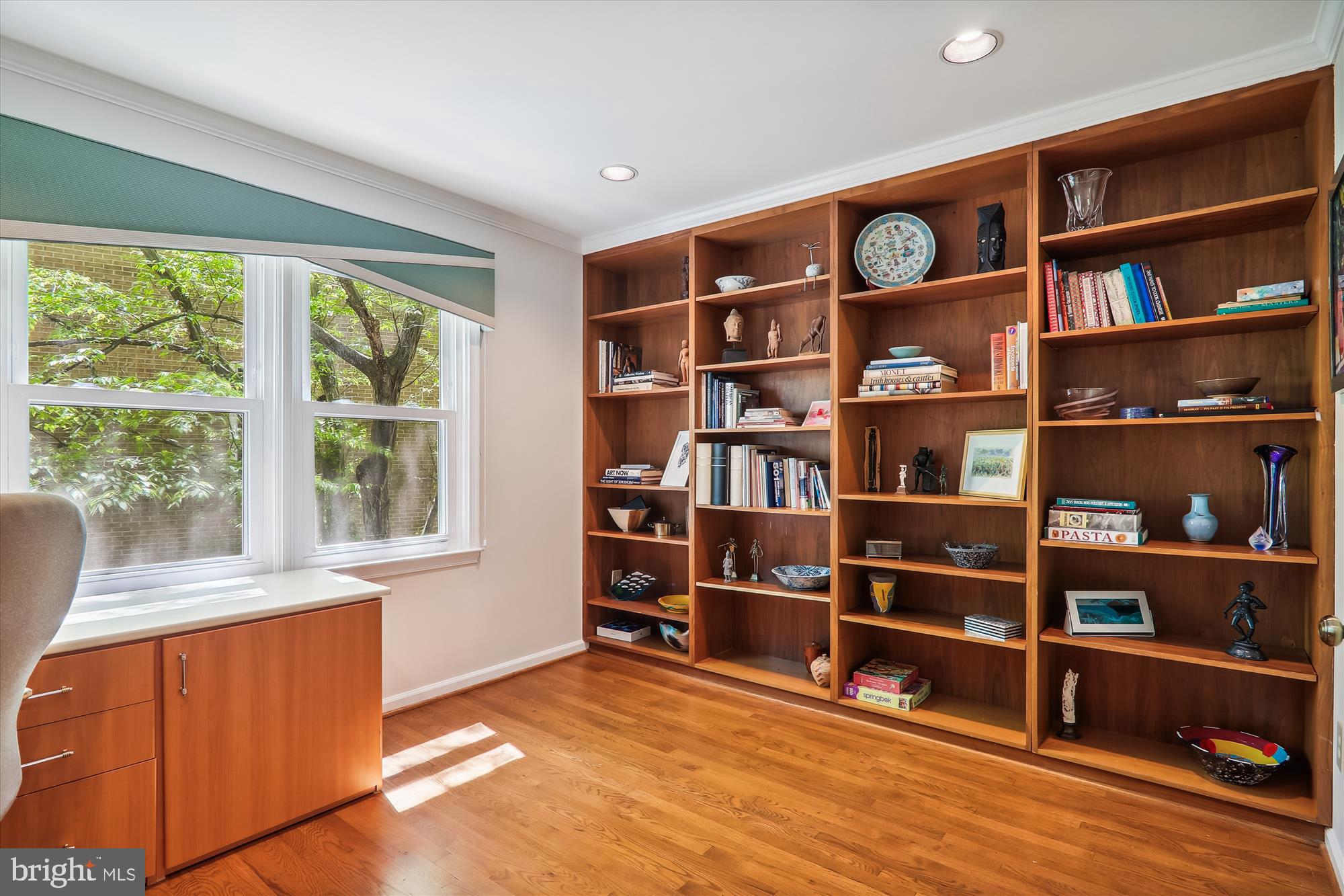 FALLSREACH - Residential