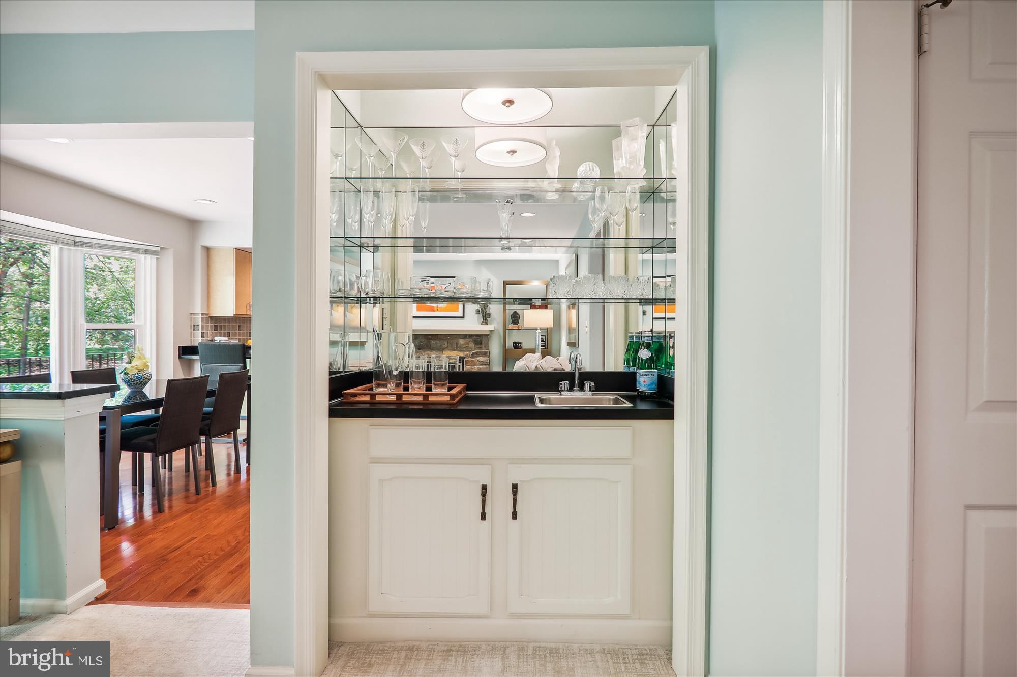 FALLSREACH - Residential