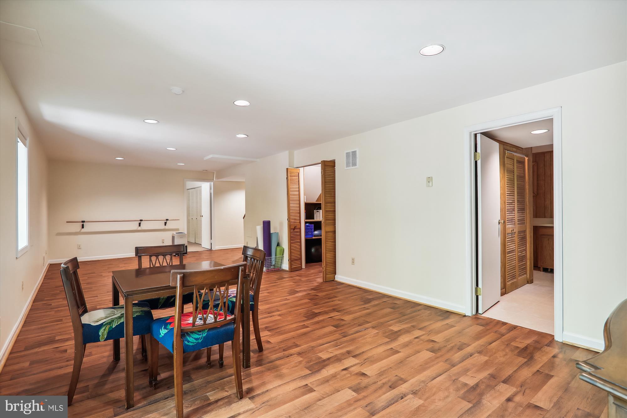 FALLSREACH - Residential