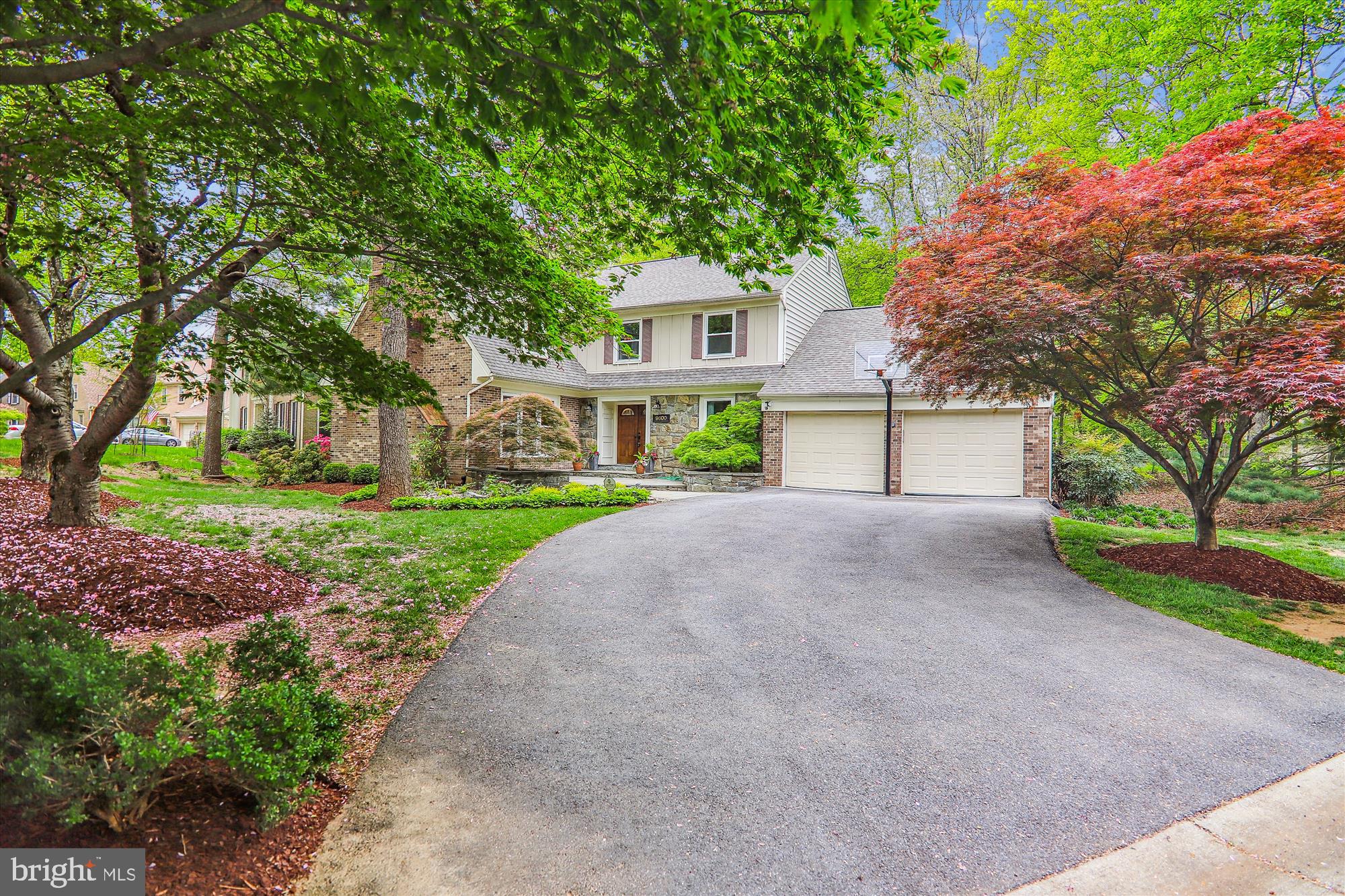 FALLSREACH - Residential