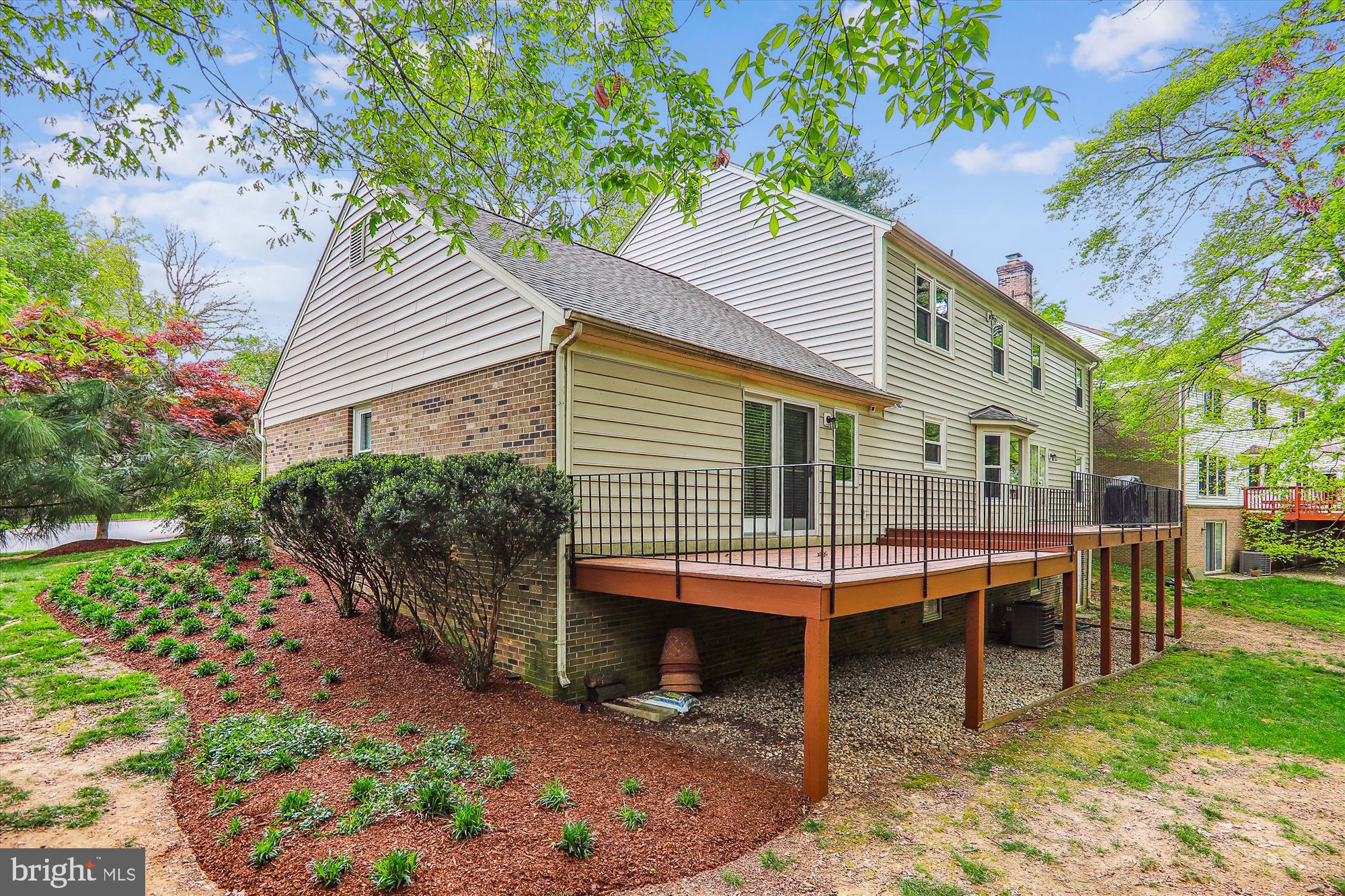 FALLSREACH - Residential