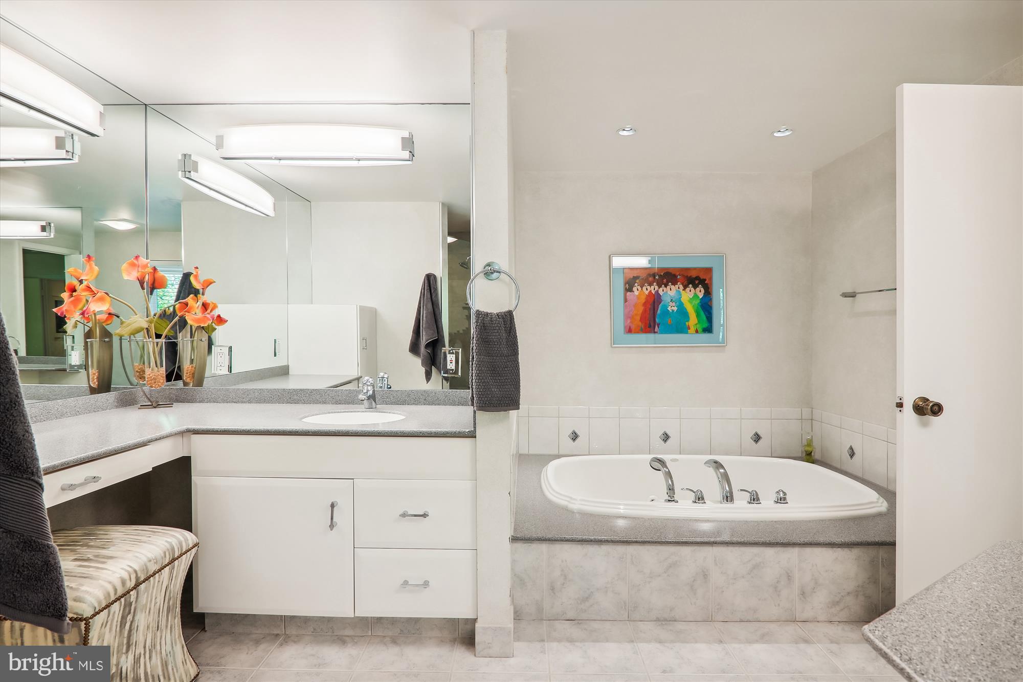 FALLSREACH - Residential