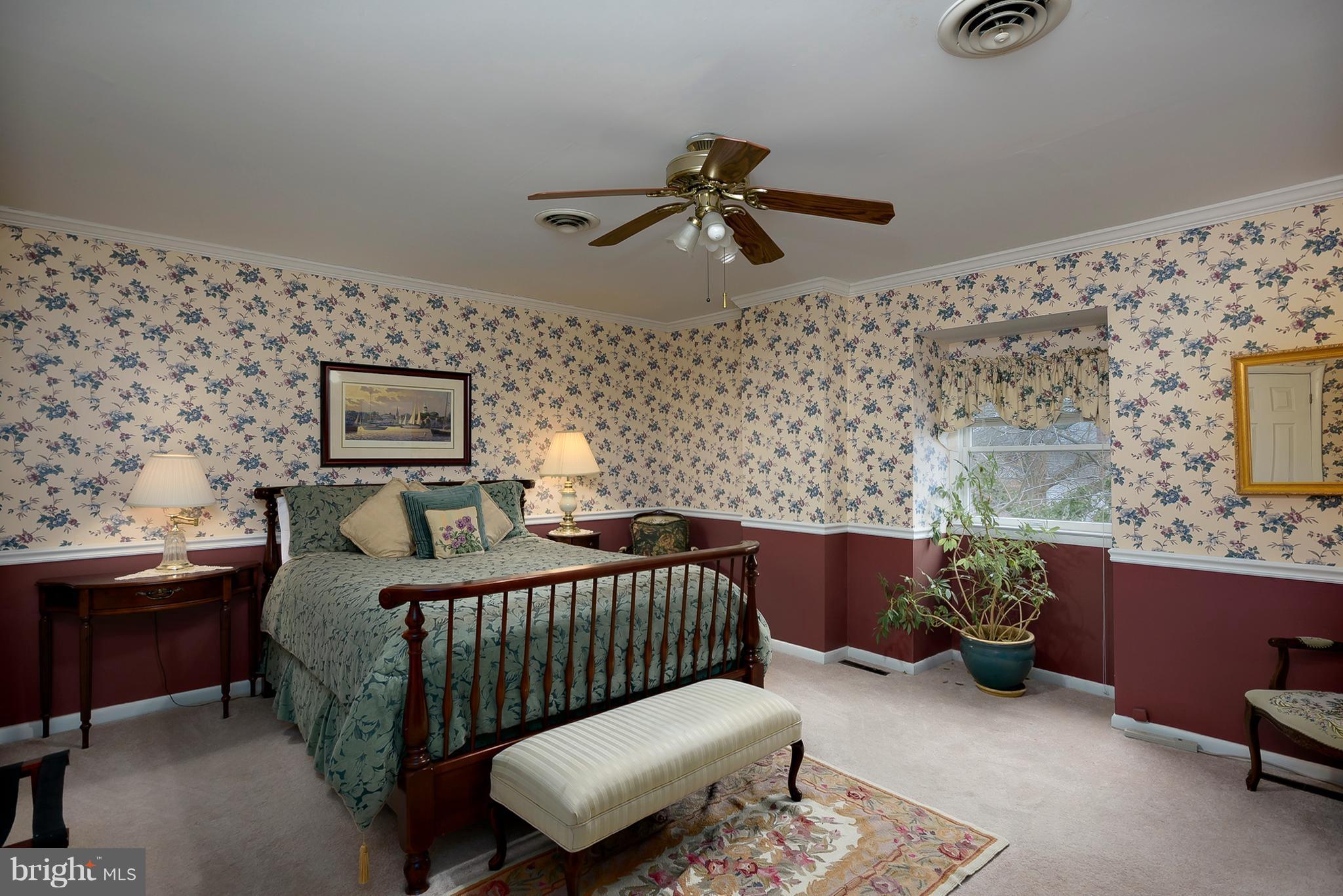 HISTORIC DISTRICT - Residential Lease