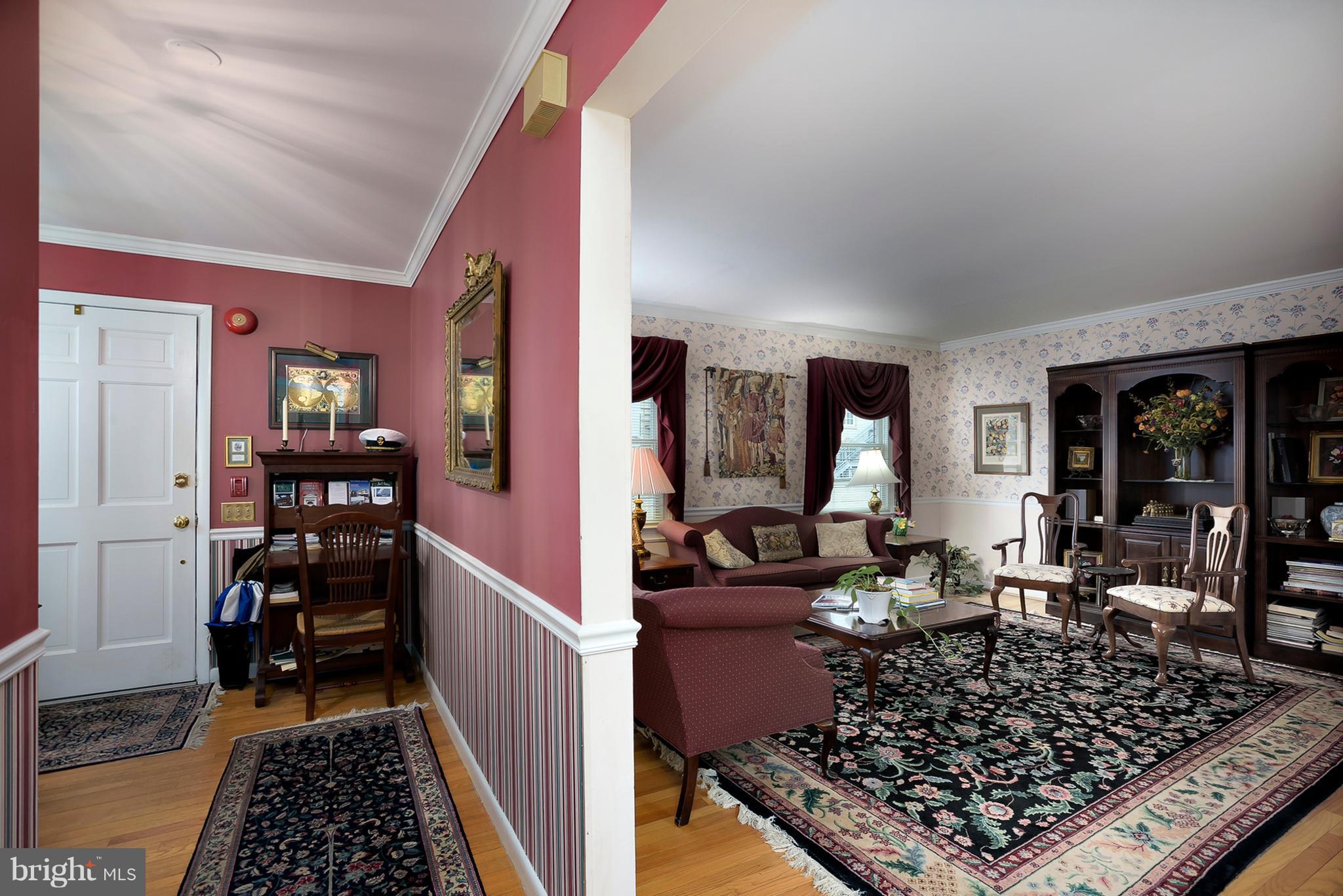 HISTORIC DISTRICT - Residential Lease