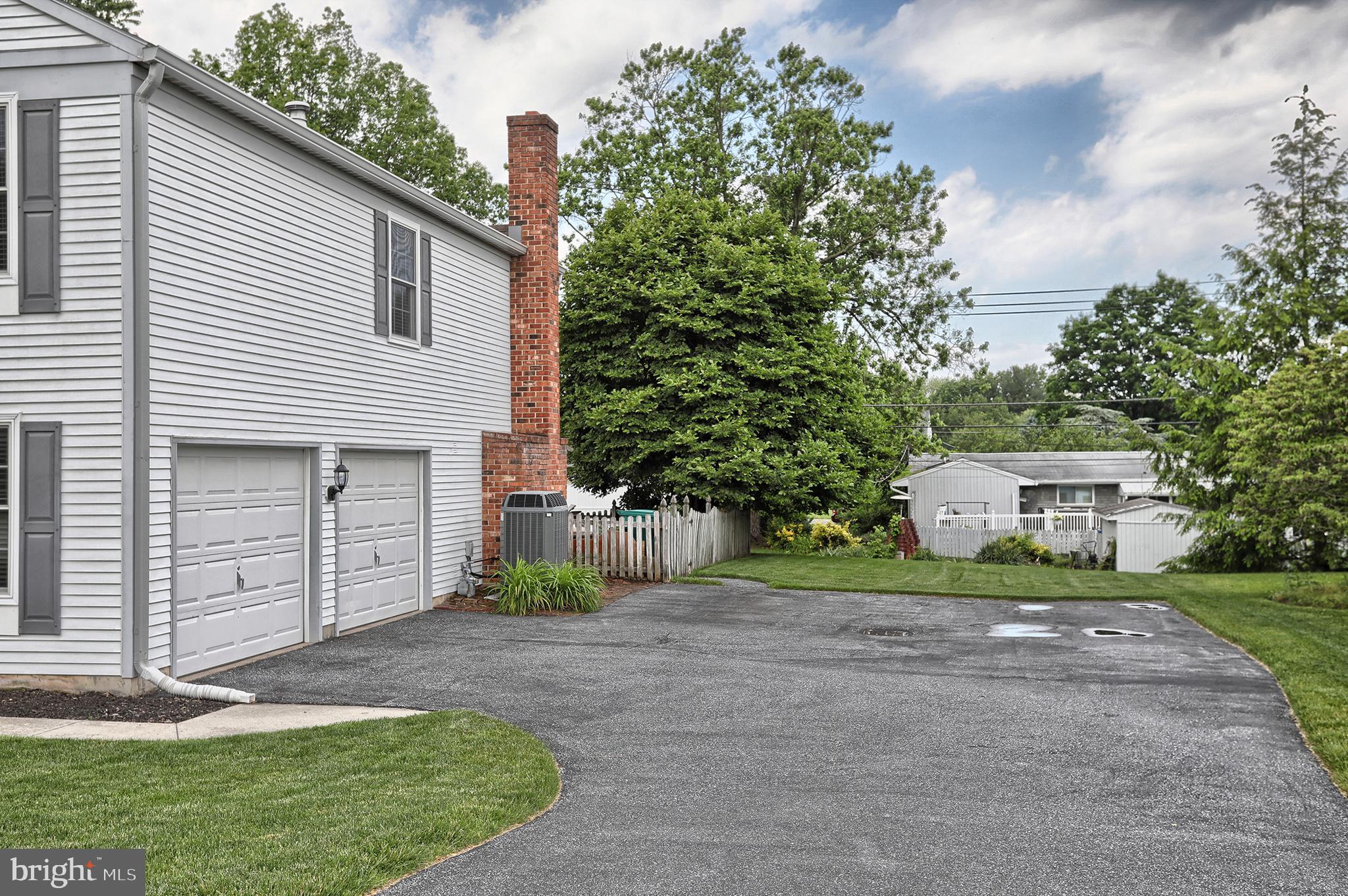 CHADDS FORD - Residential