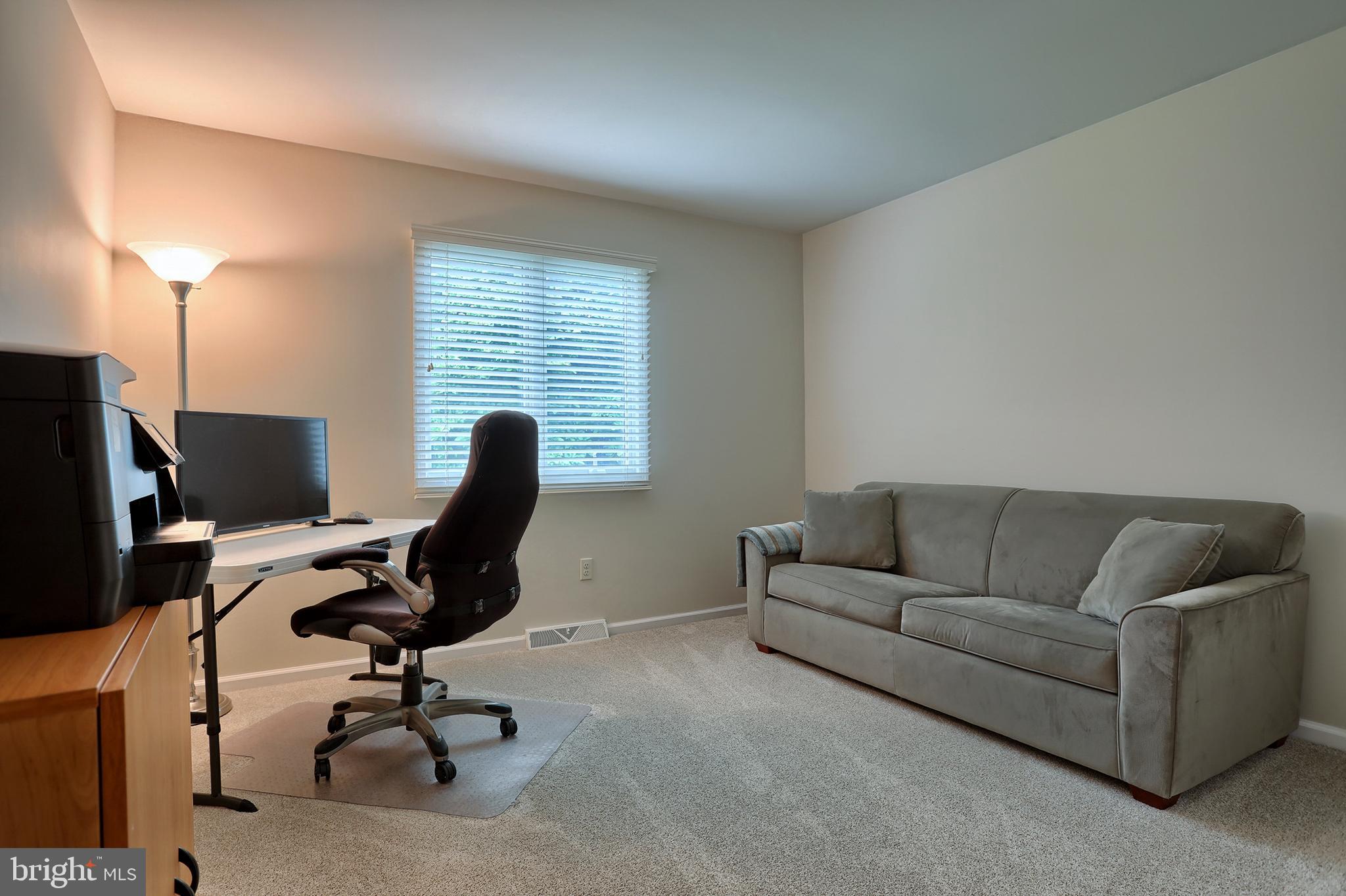 CHADDS FORD - Residential