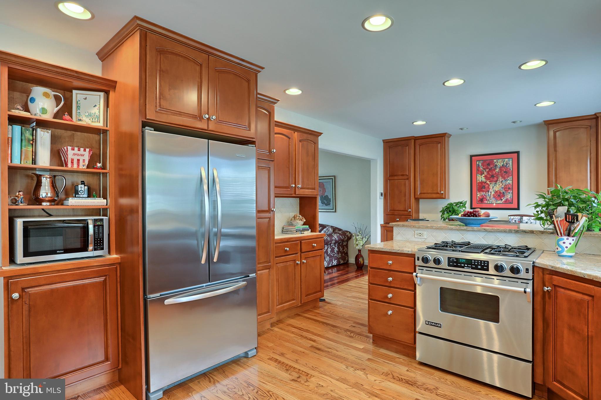 CHADDS FORD - Residential