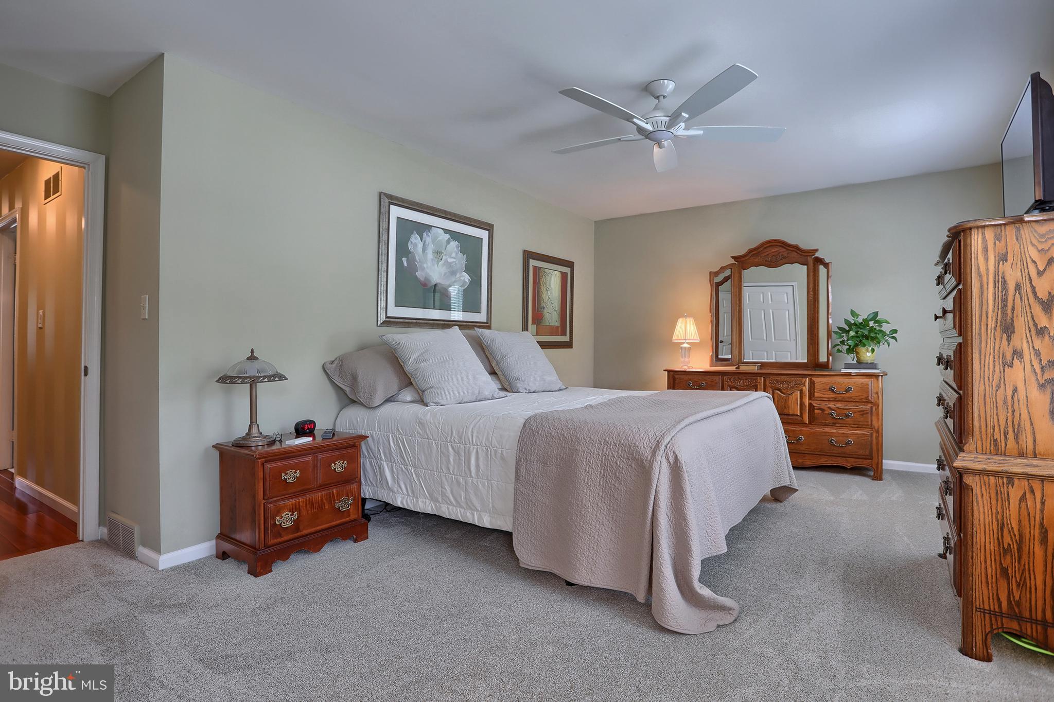 CHADDS FORD - Residential