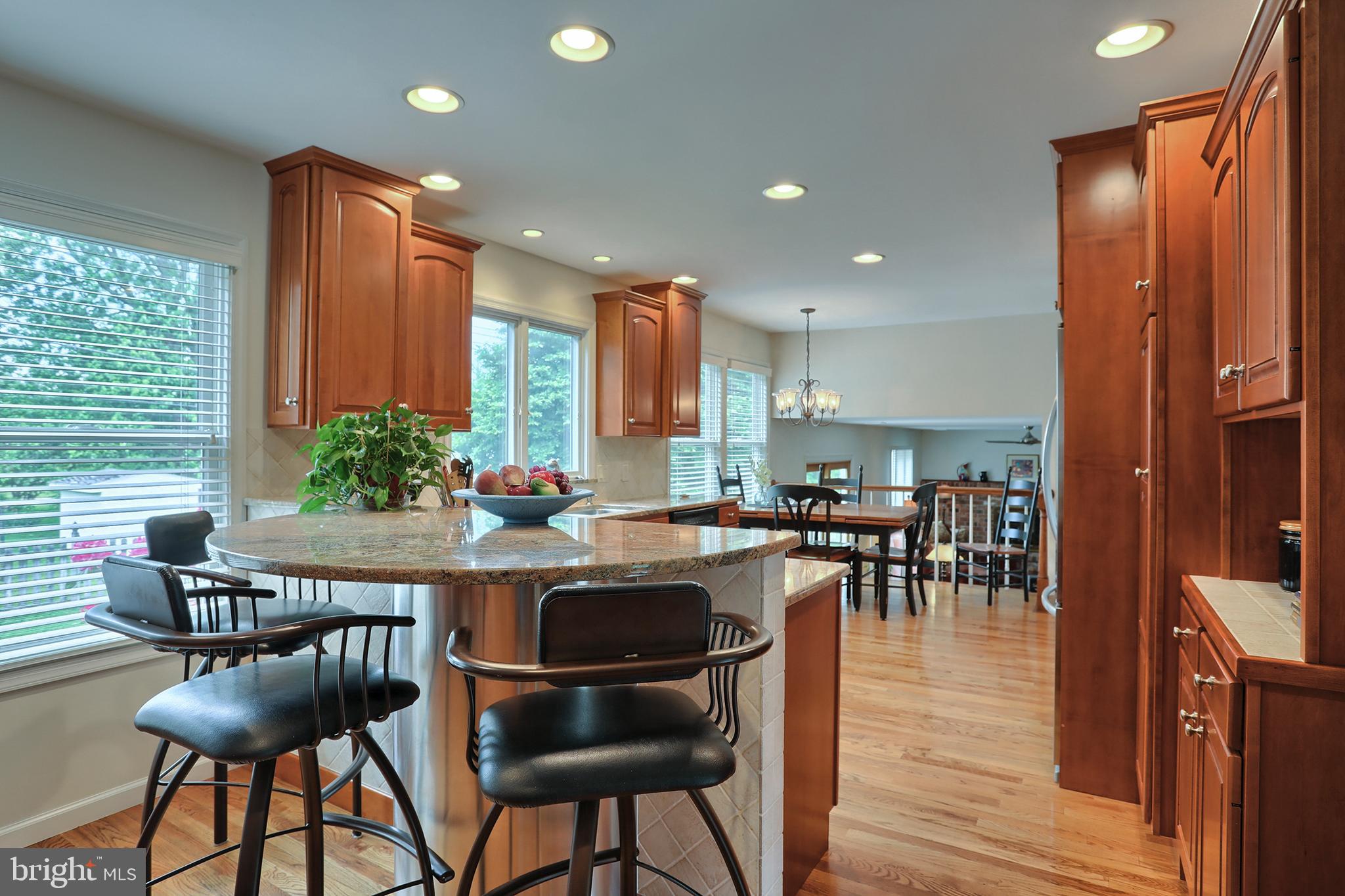 CHADDS FORD - Residential