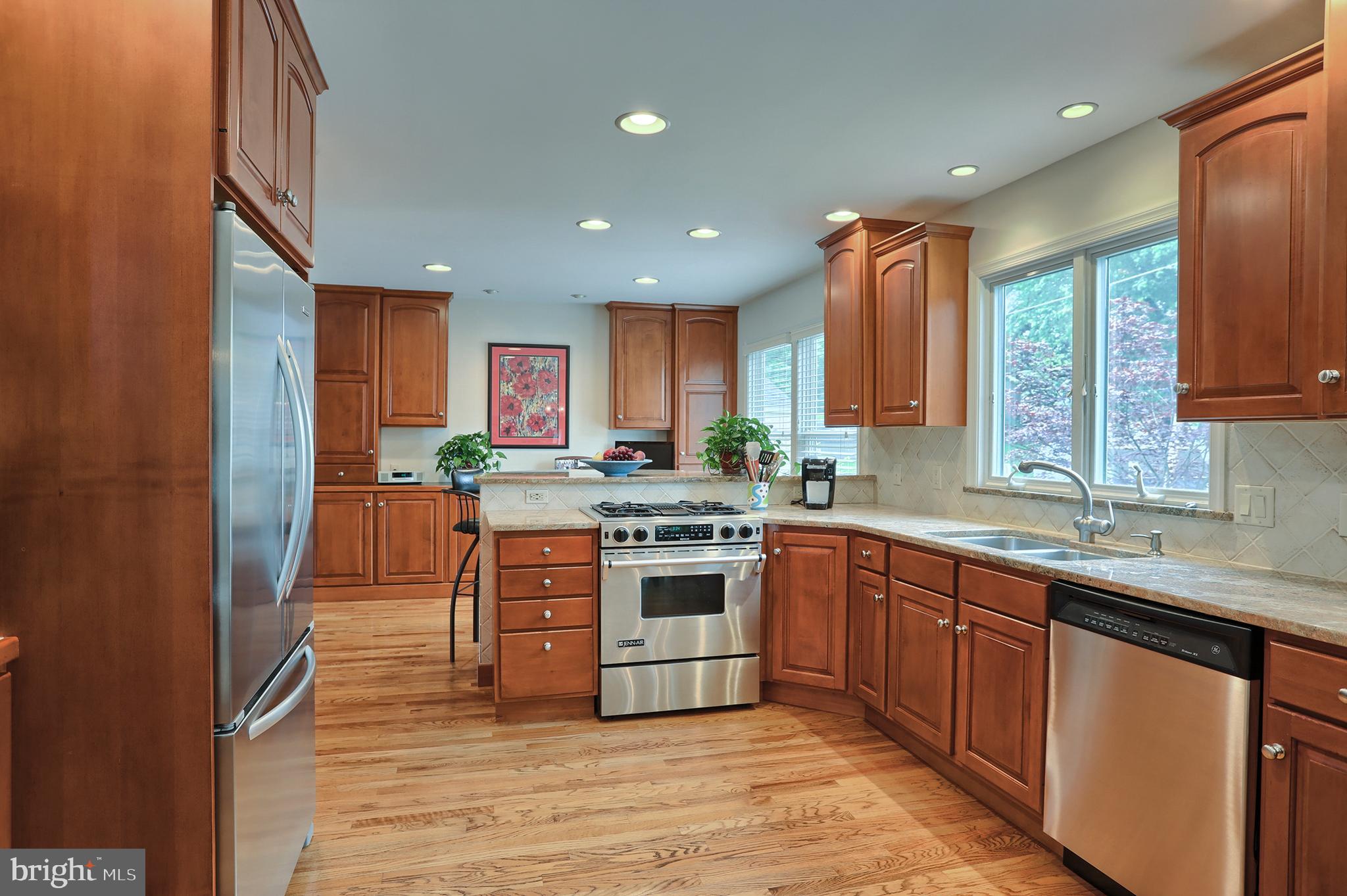 CHADDS FORD - Residential