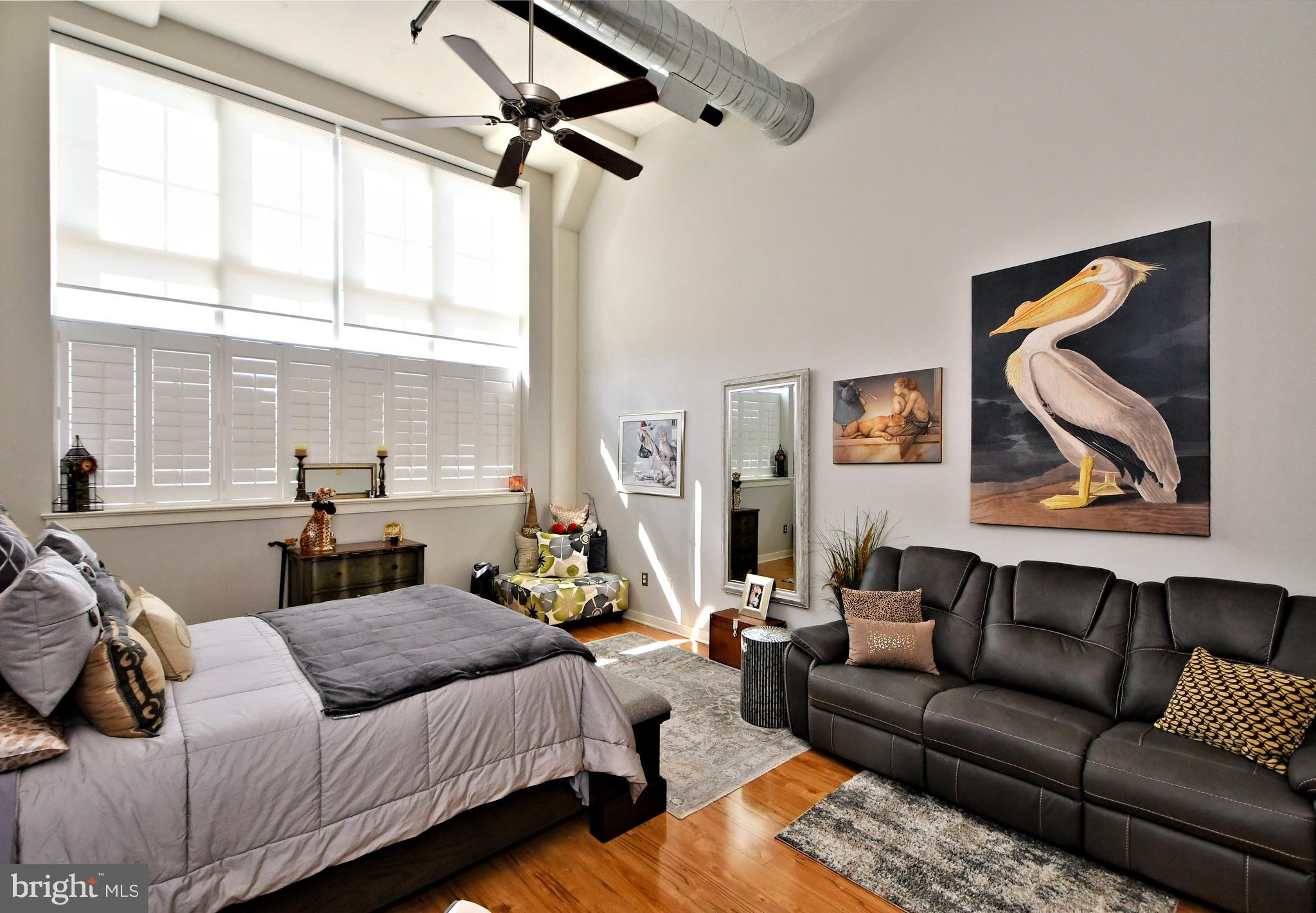 TURBO LOFTS - Residential