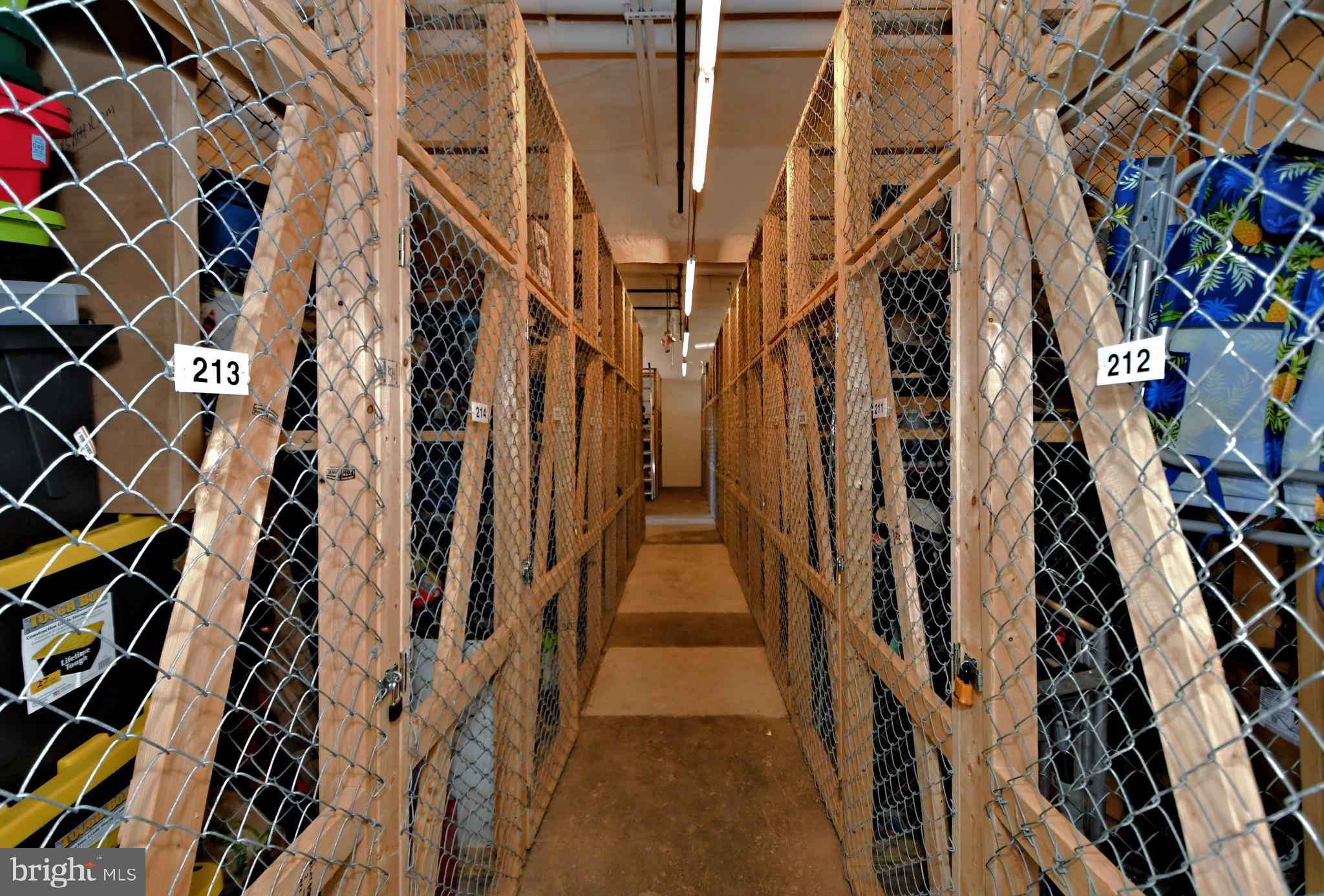 TURBO LOFTS - Residential