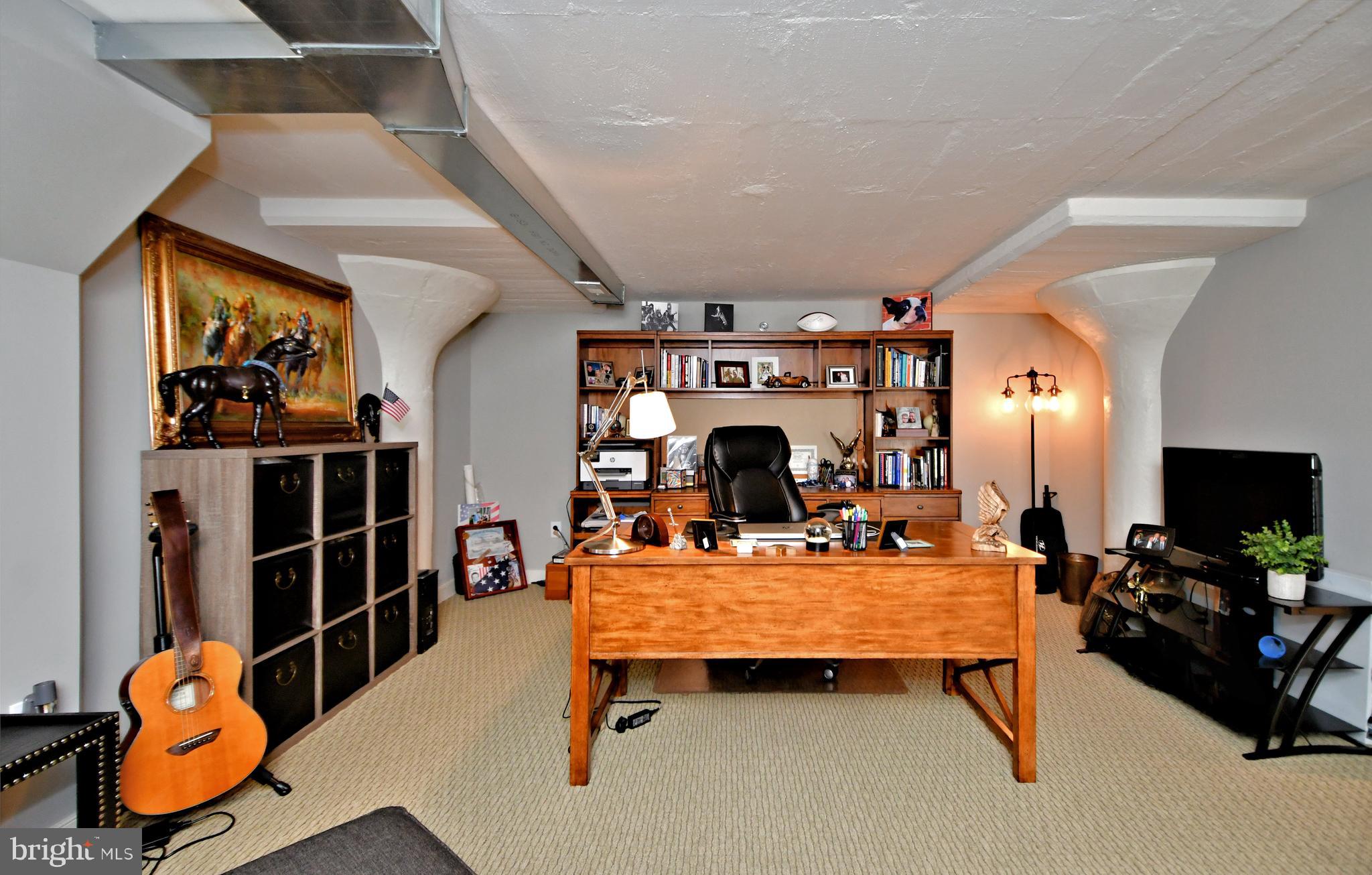 TURBO LOFTS - Residential